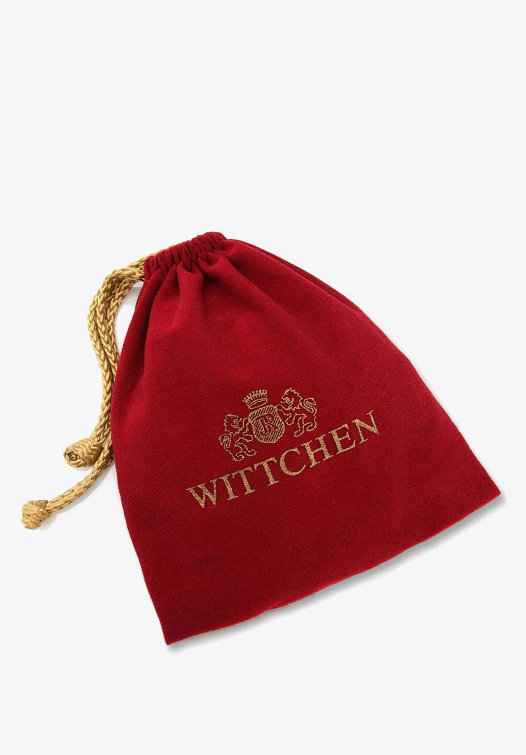 Damski pasek skórzany z ozdobną klamerką