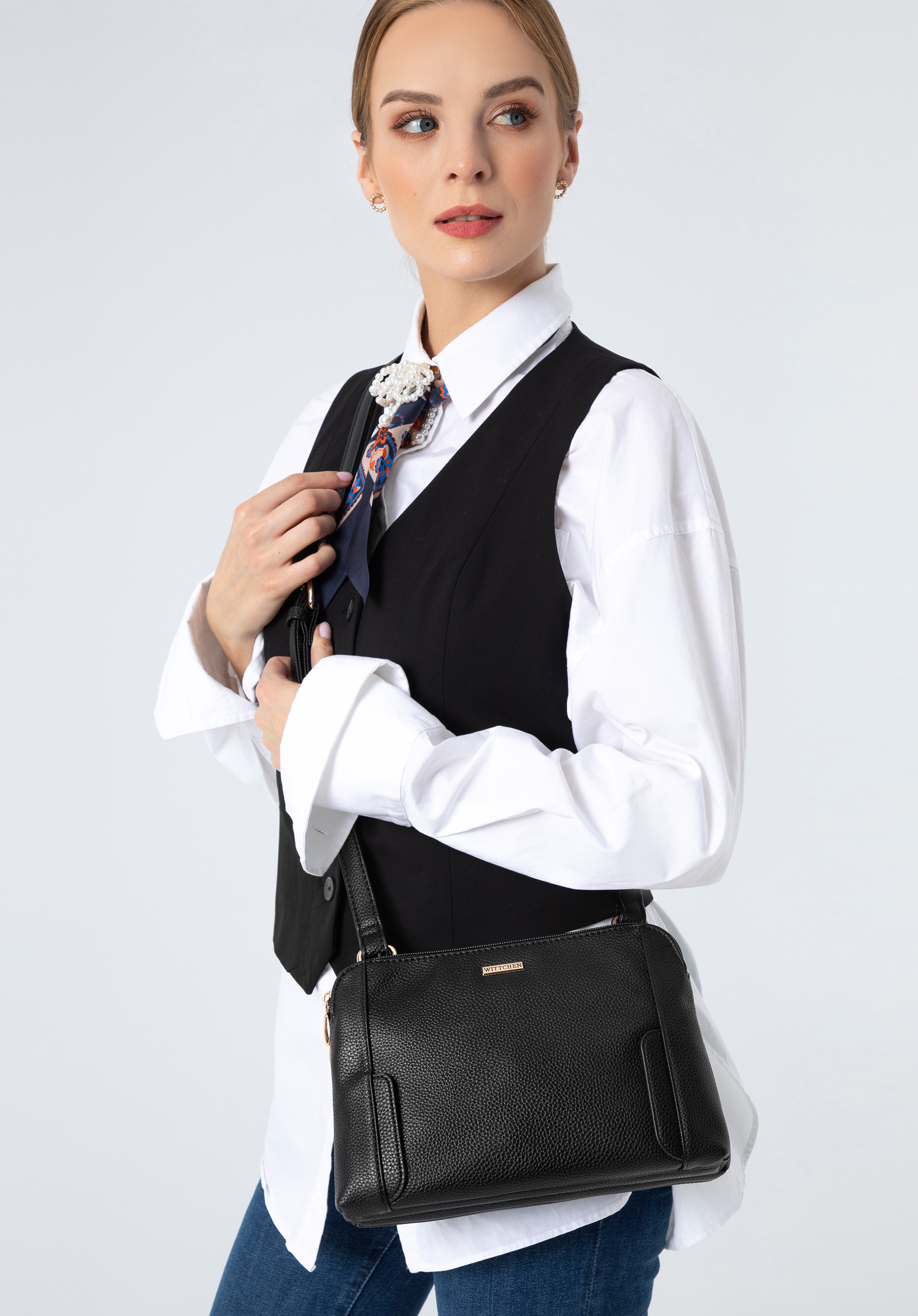 Damska listonoszka z ekoskóry dwukomorowa z ozdobnymi patkami