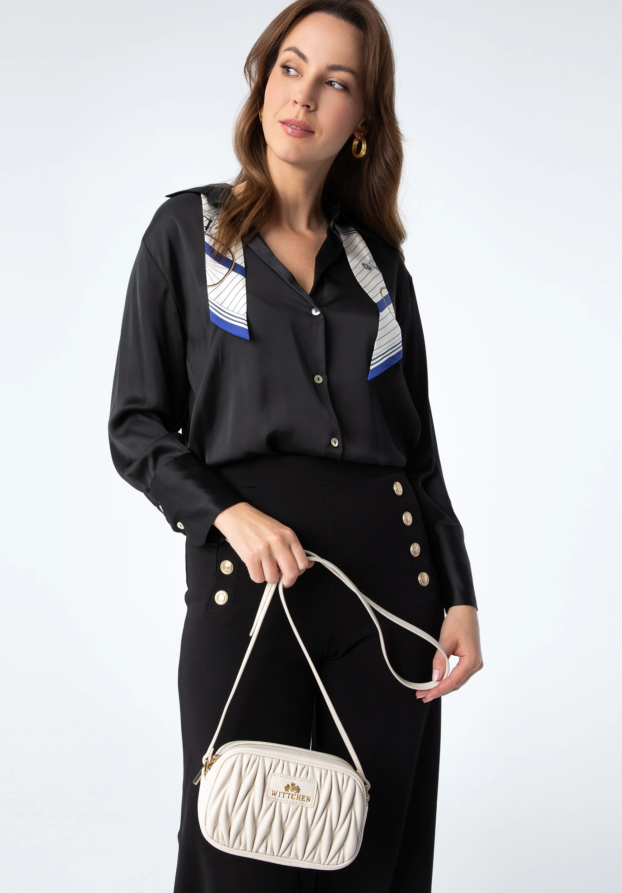 Damska listonoszka skórzana z marszczeniem