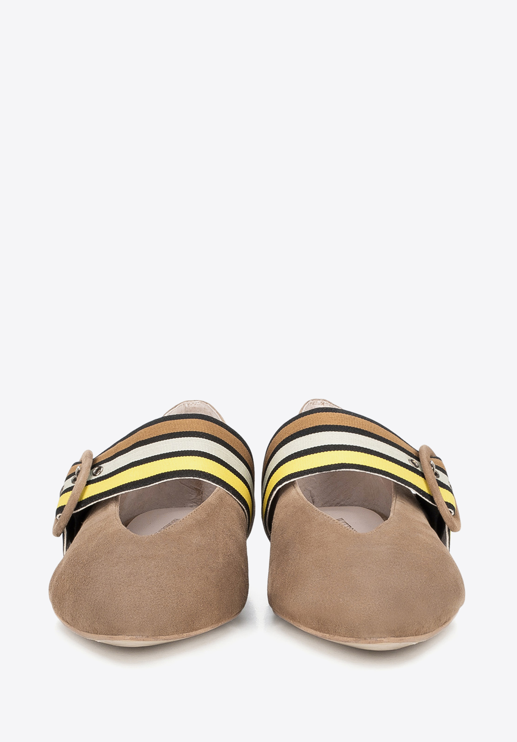 Baleriny skórzane z tasiemką w paski