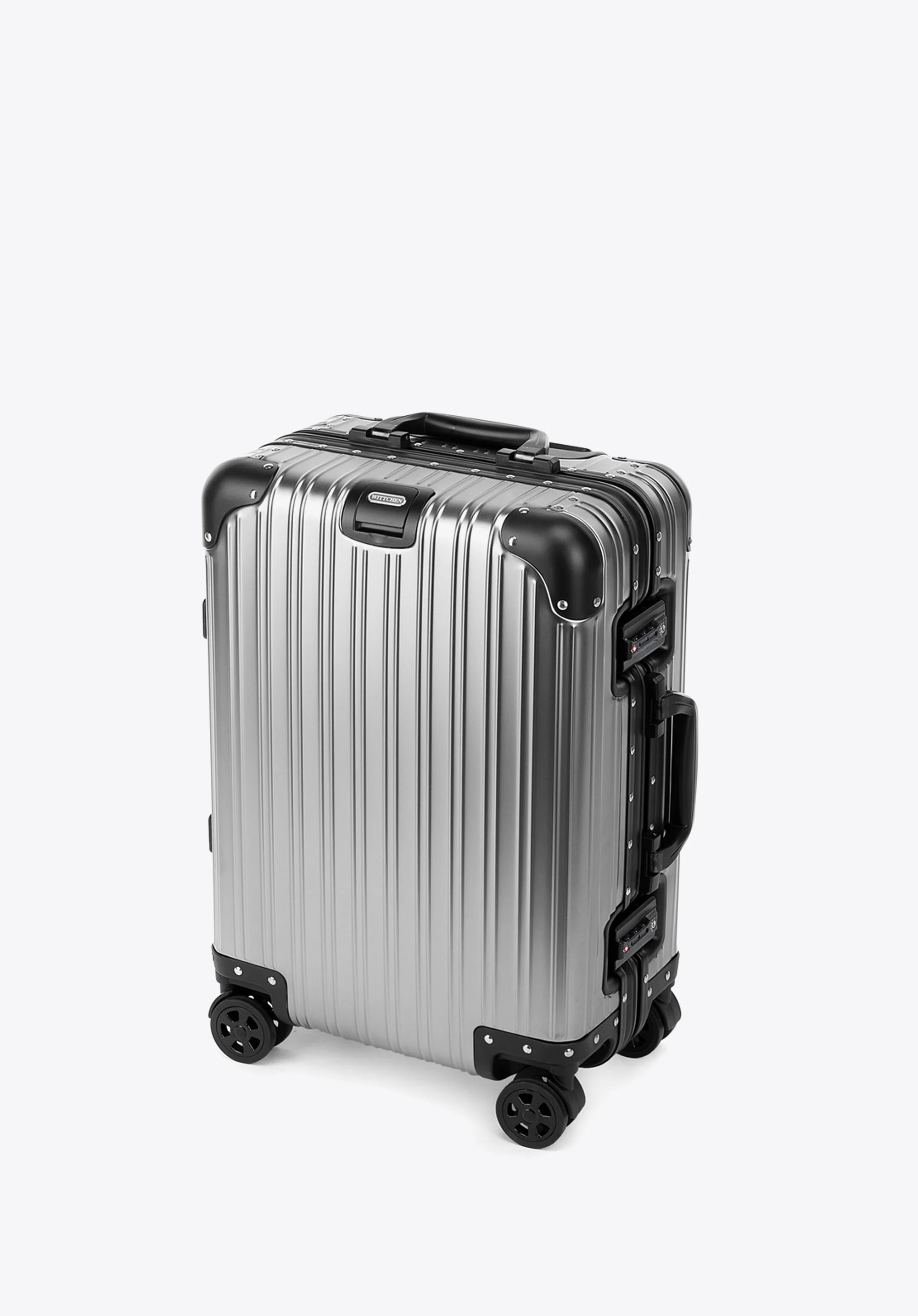 Walizka kabinowa z aluminium