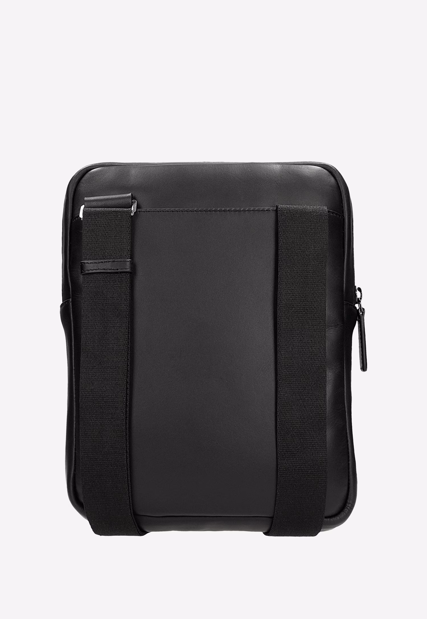 Mała czarna torba męska na ramię