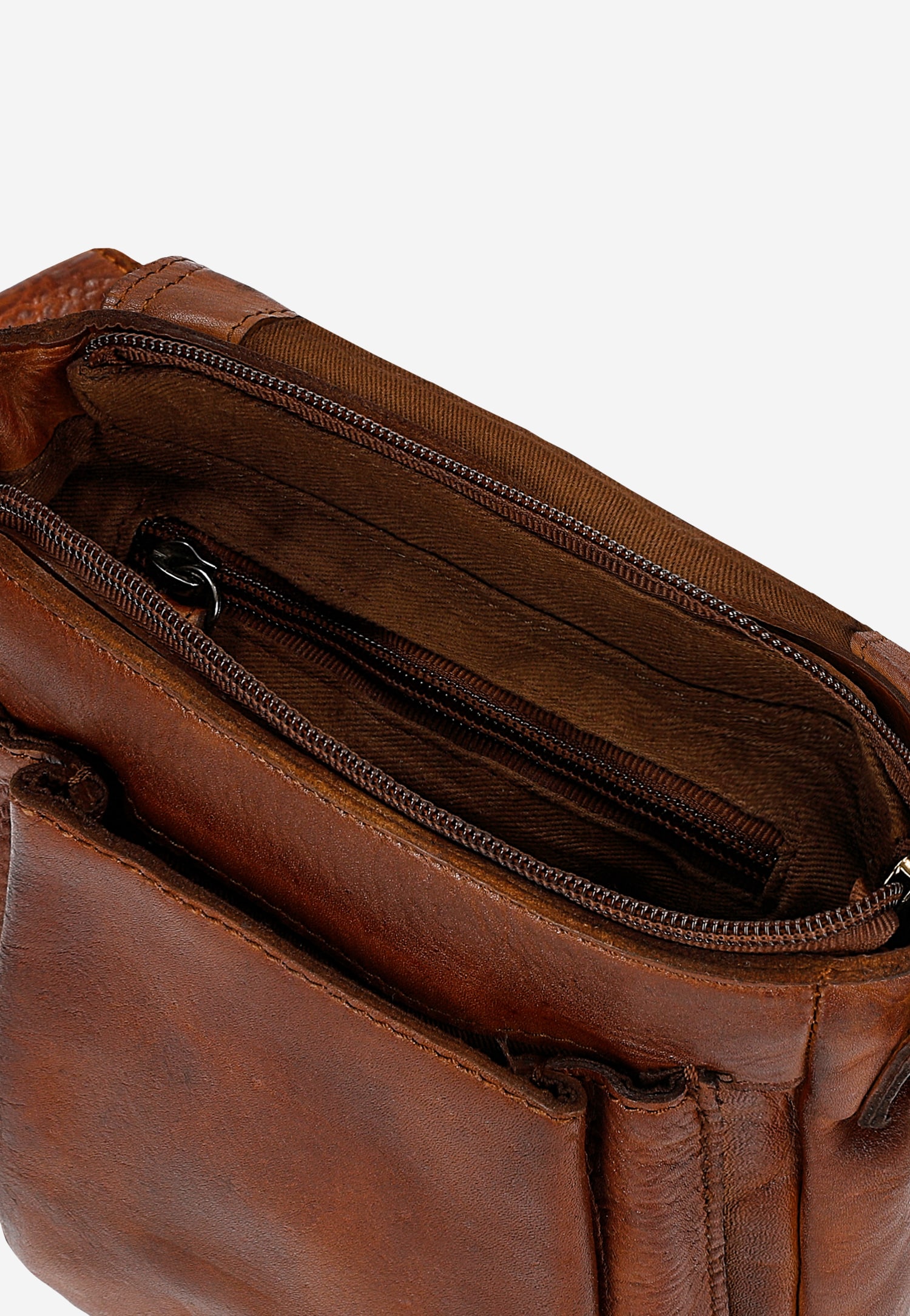 Jasnobrązowa torba męska na ramię ze skóry licowej