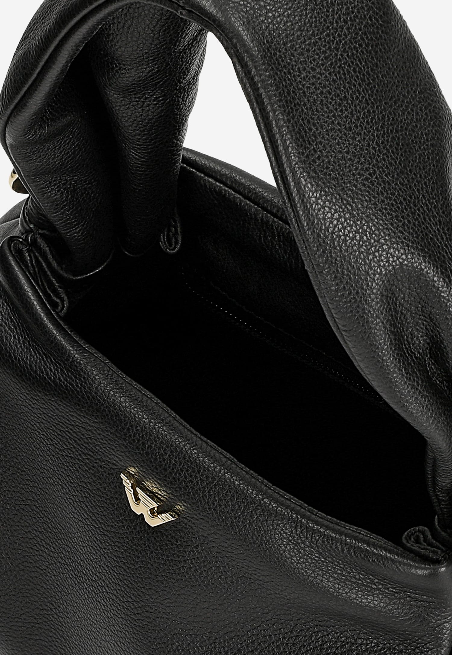 Mała czarna torebka damska ze skóry licowej