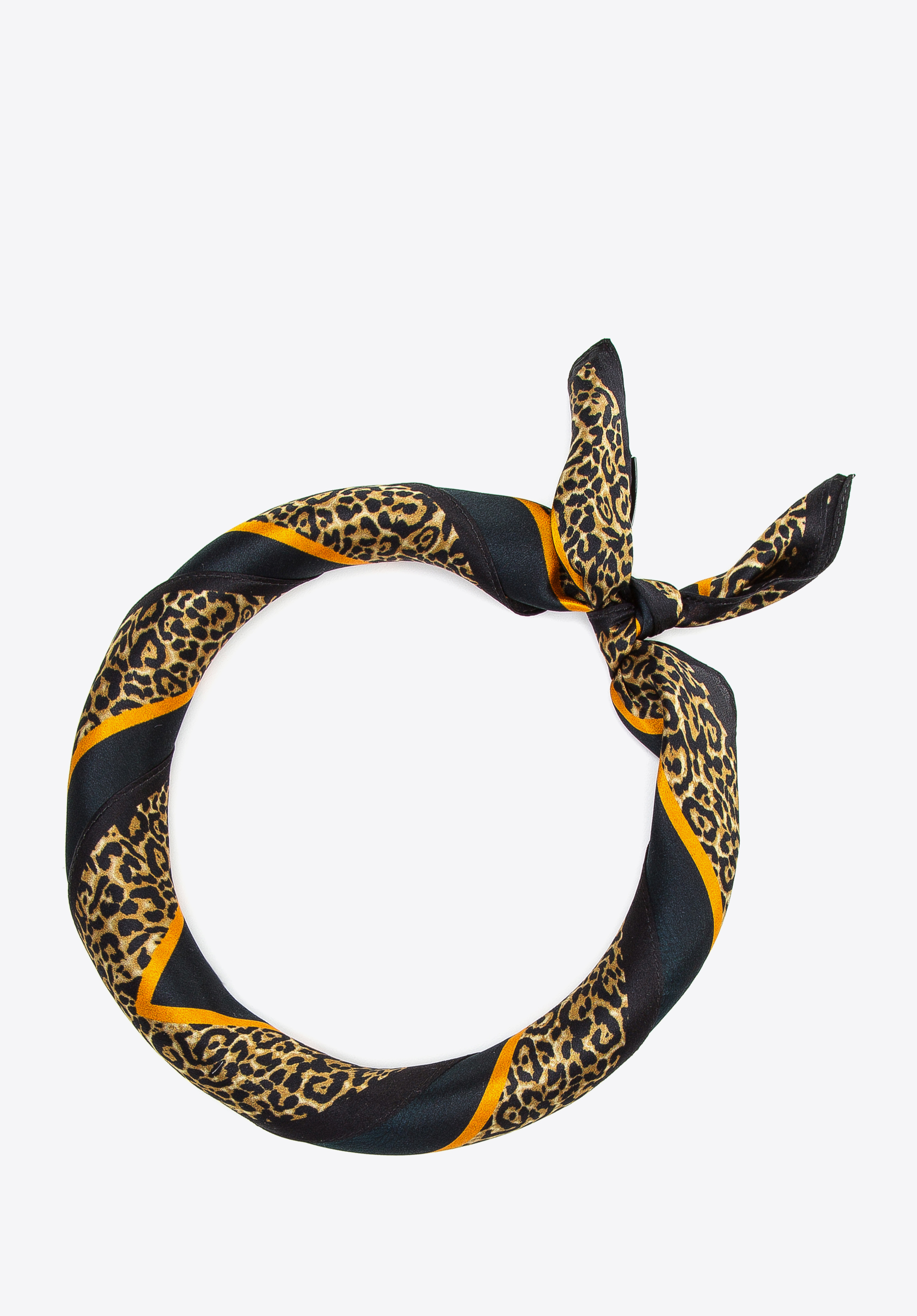 Damska apaszka jedwabna we wzory