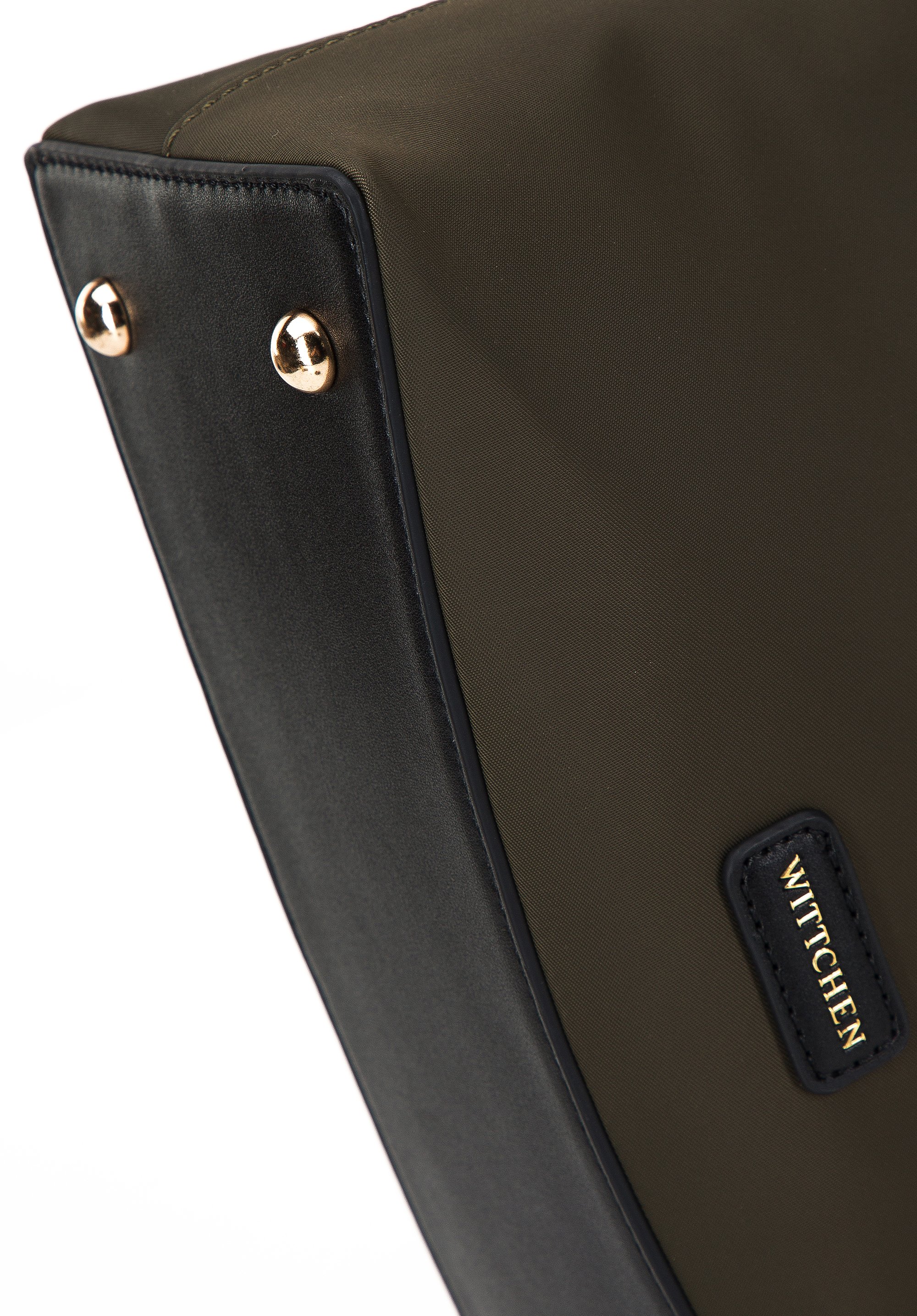 Minikuferek z nylonu z etui