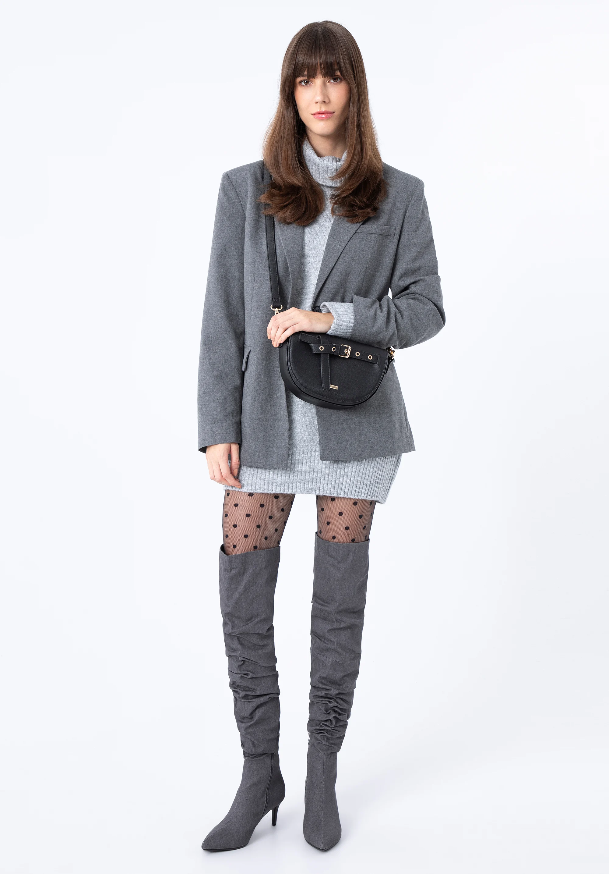 Damska listonoszka z ekoskóry saffiano z ozdobnym paskiem