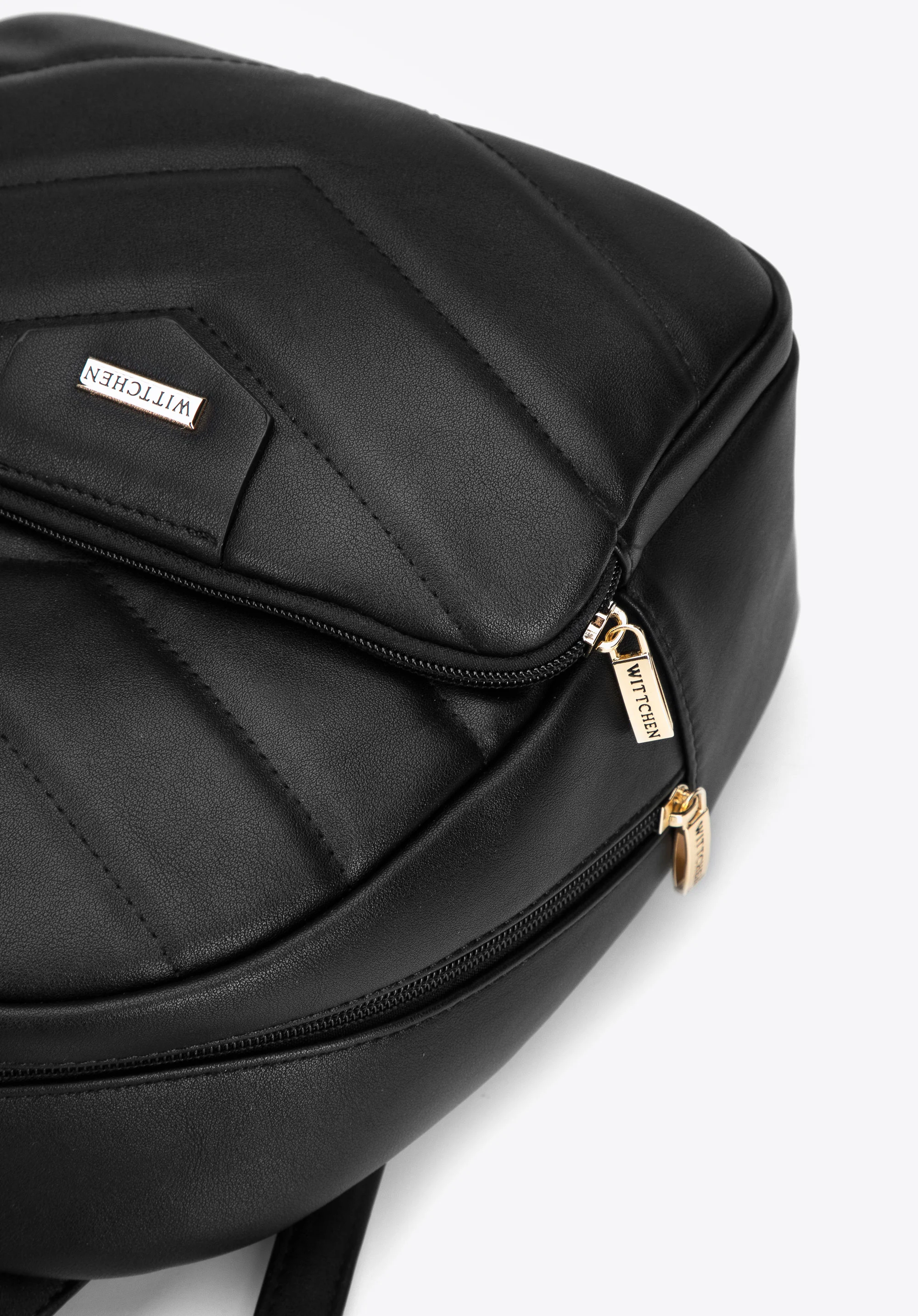 Damski plecak z miękkiej ekoskóry pikowany