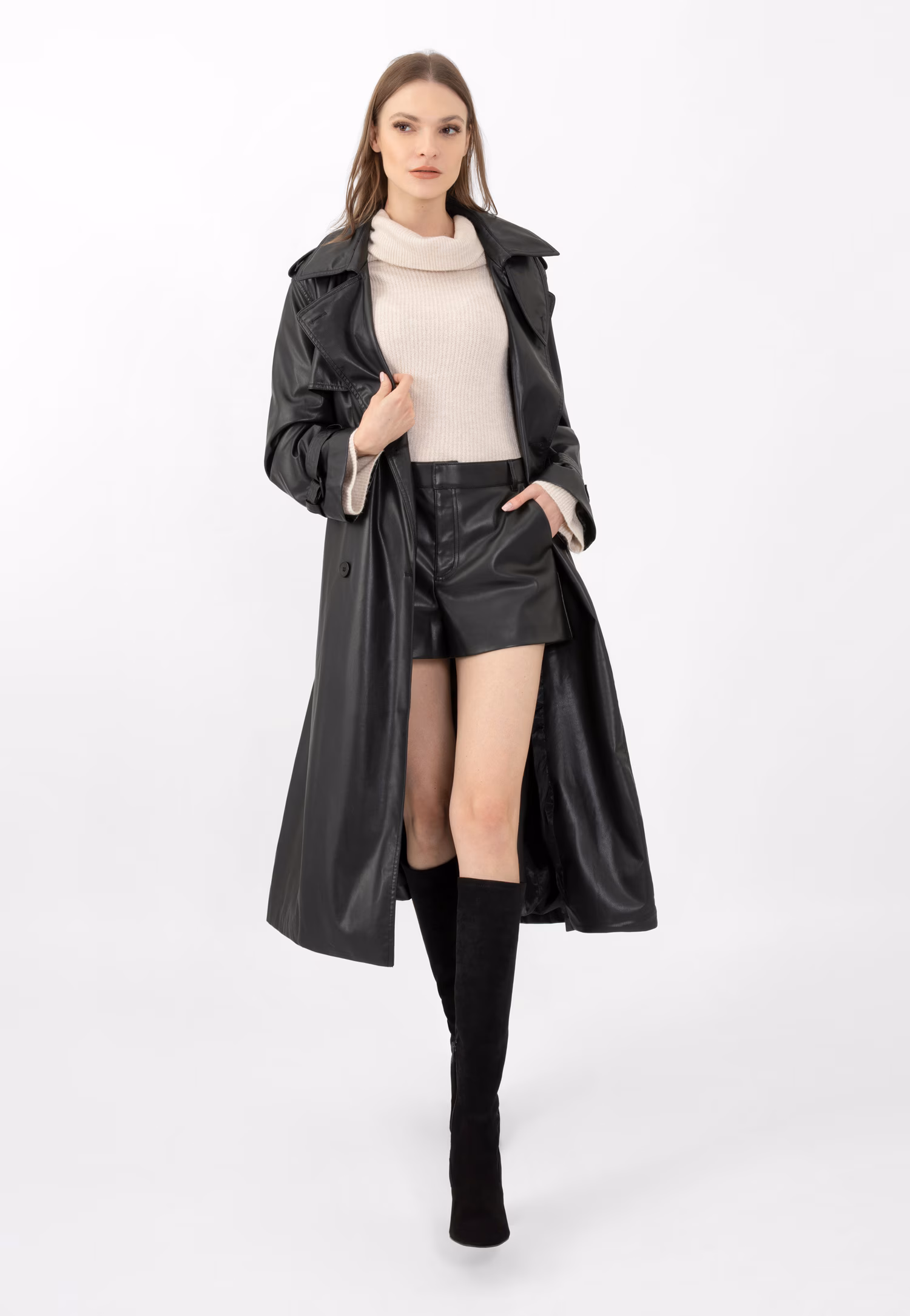 Eleganckie czarne kozaki damskie na obcasie