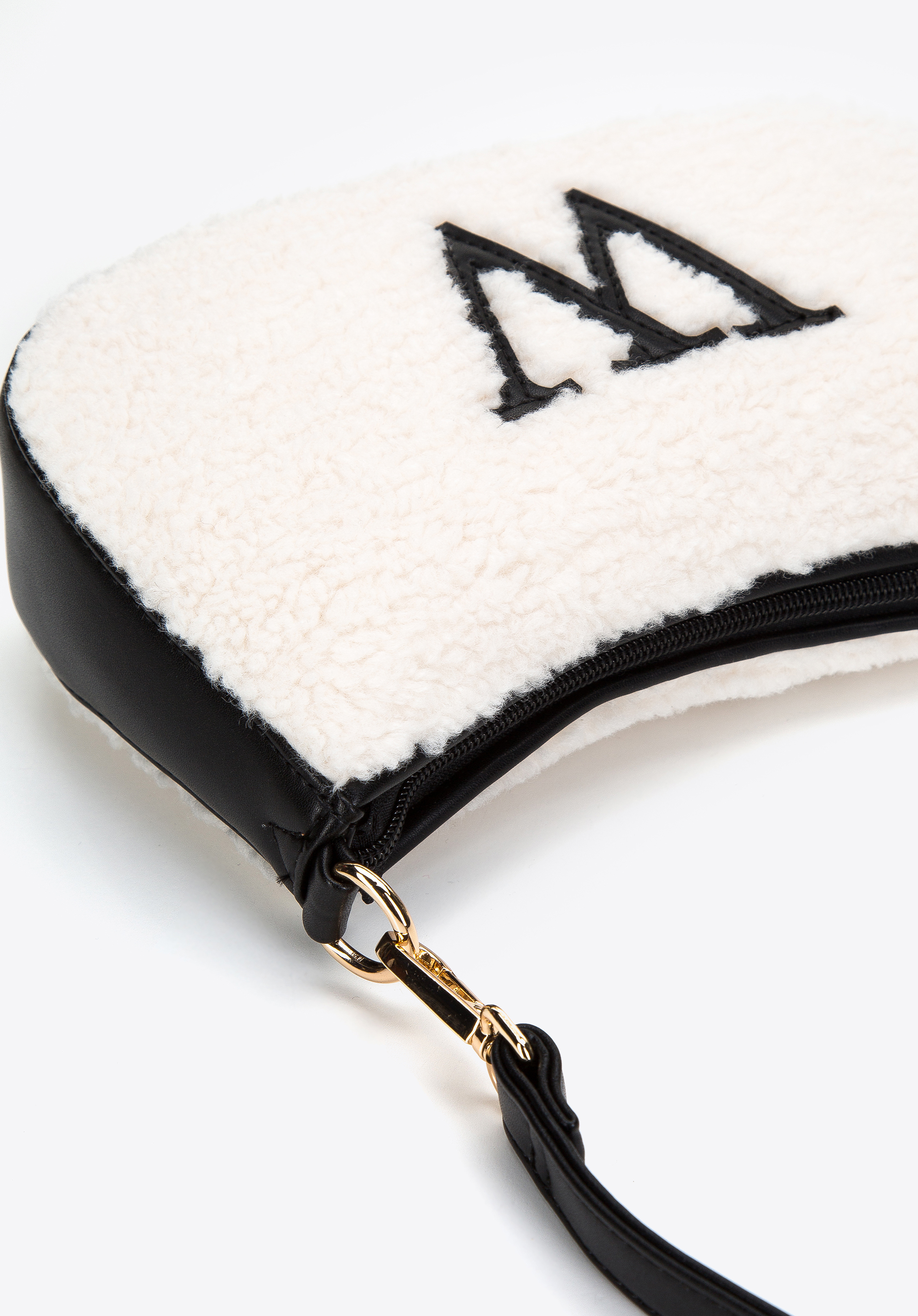 Torebka bagietka ze sztucznym futerkiem mała