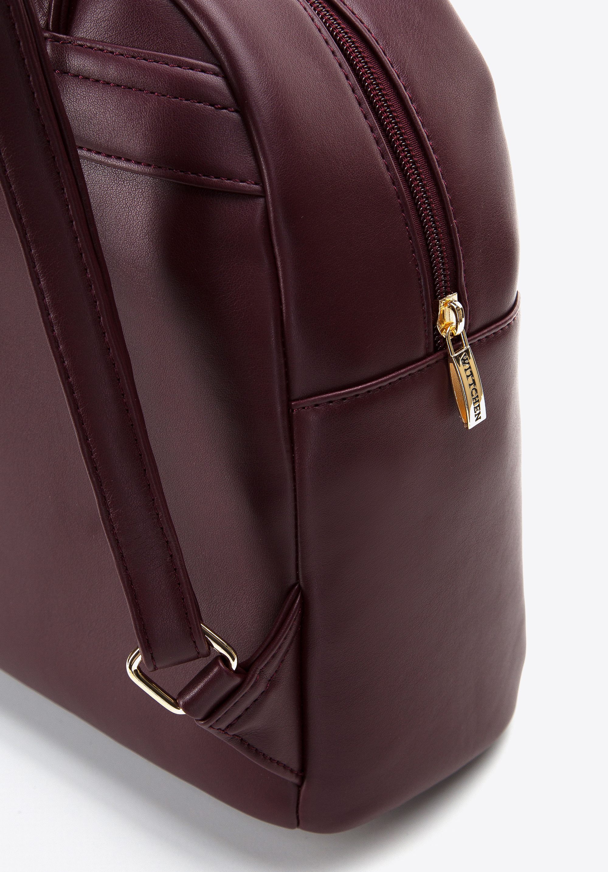 Damski plecak z pikowanej ekoskóry w geometryczny wzór