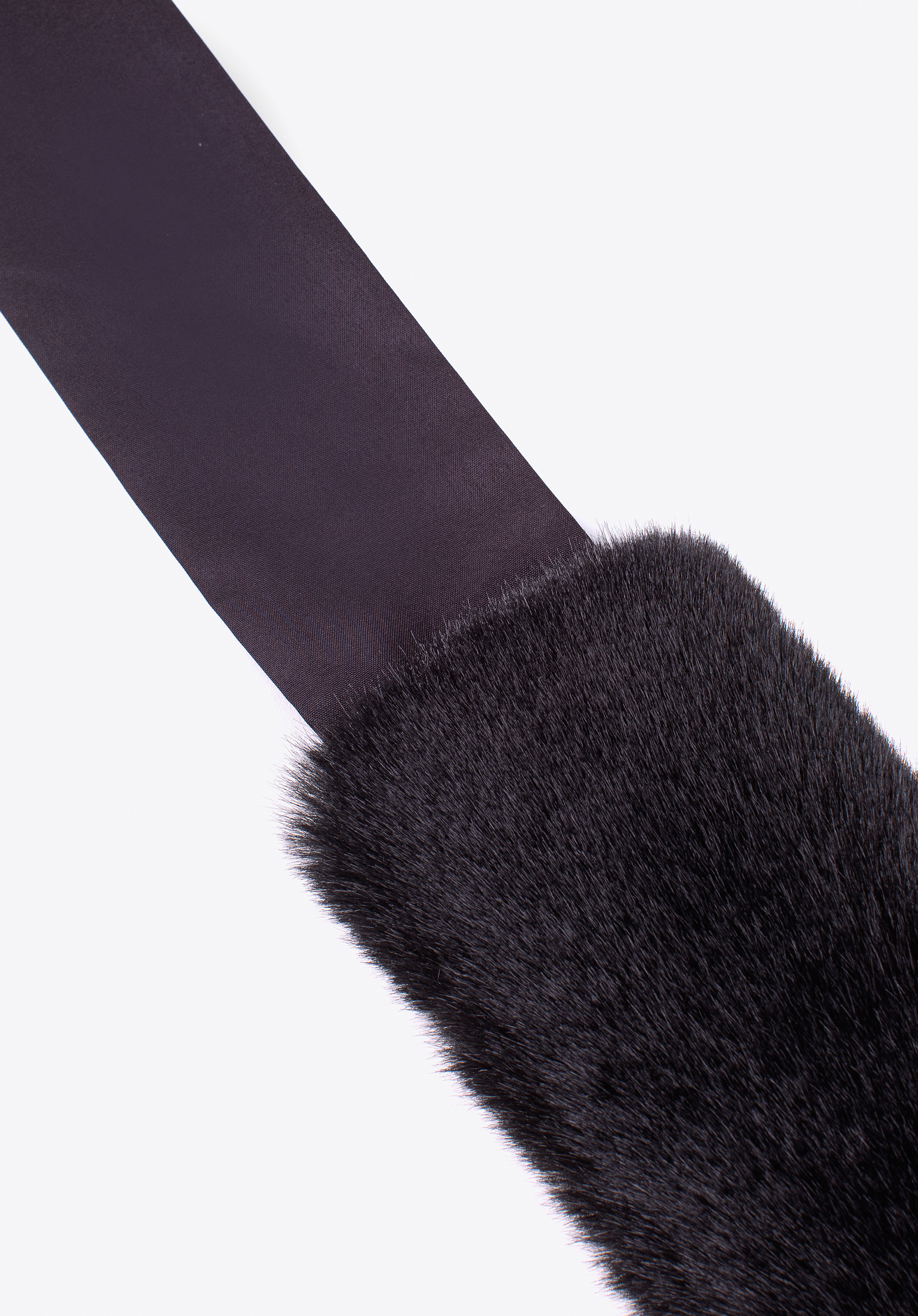 Damski szalik ze sztucznym futerkiem