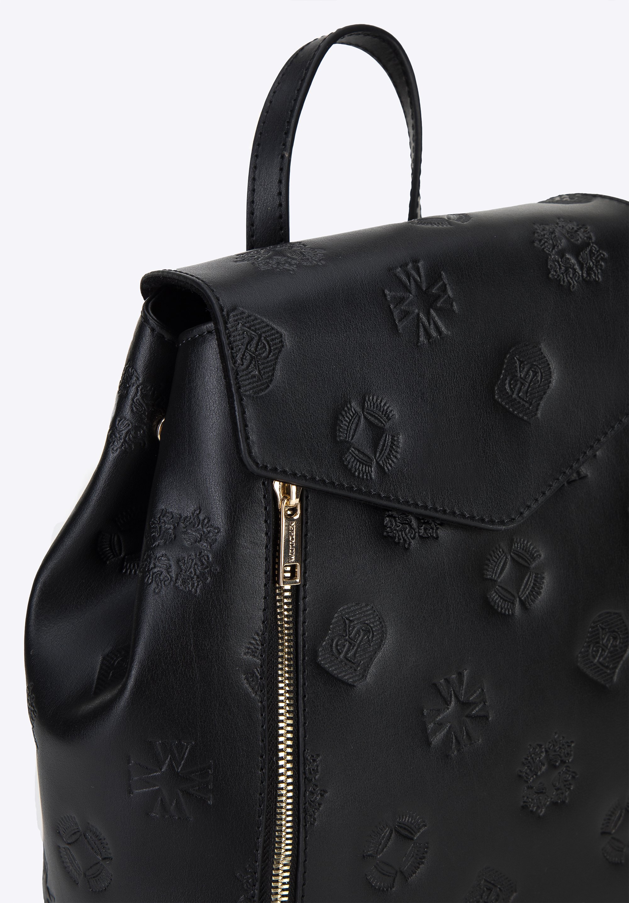 Damski plecak skórzany w monogram z pionowymi suwakami