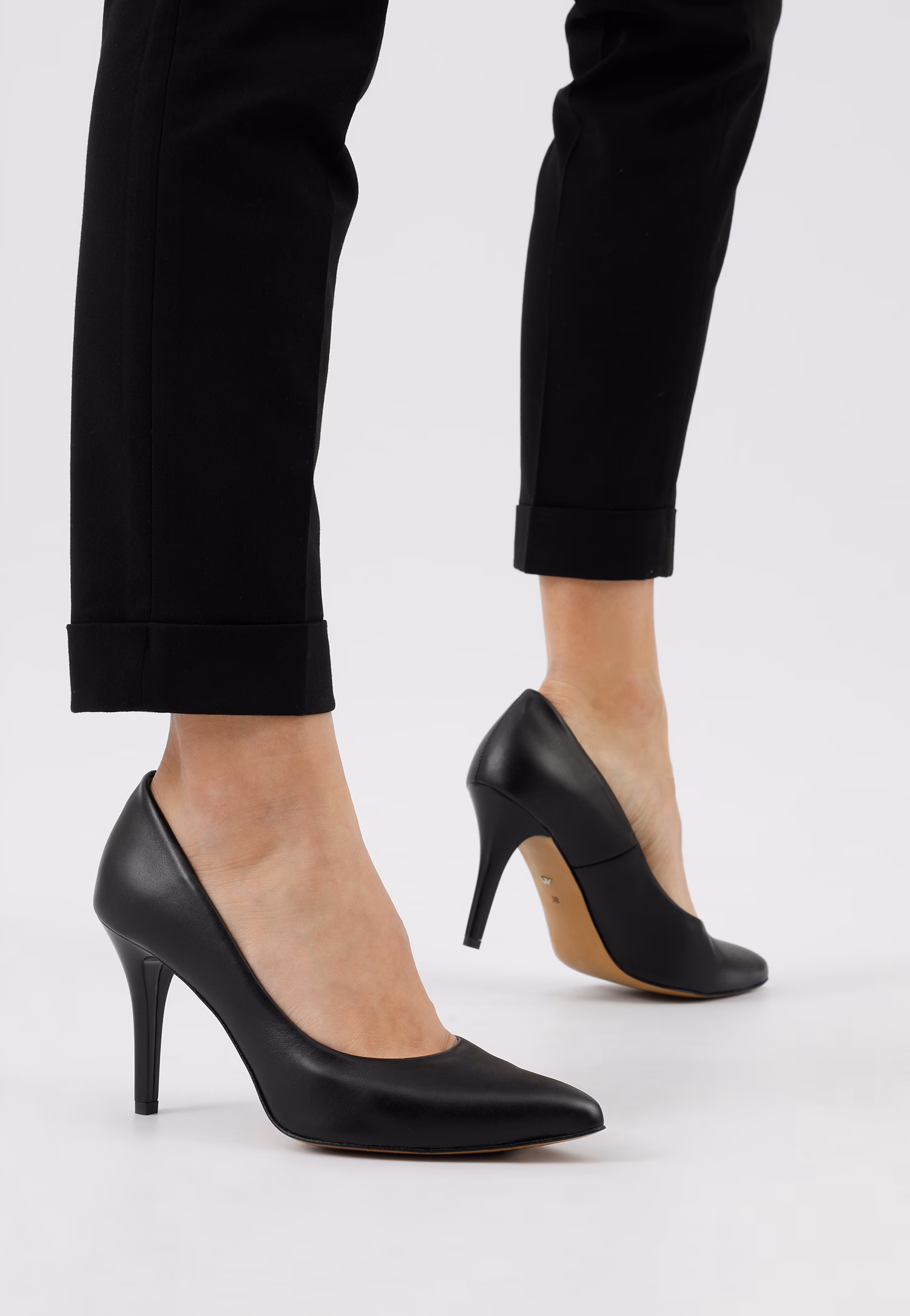 Czarne czółenka damskie