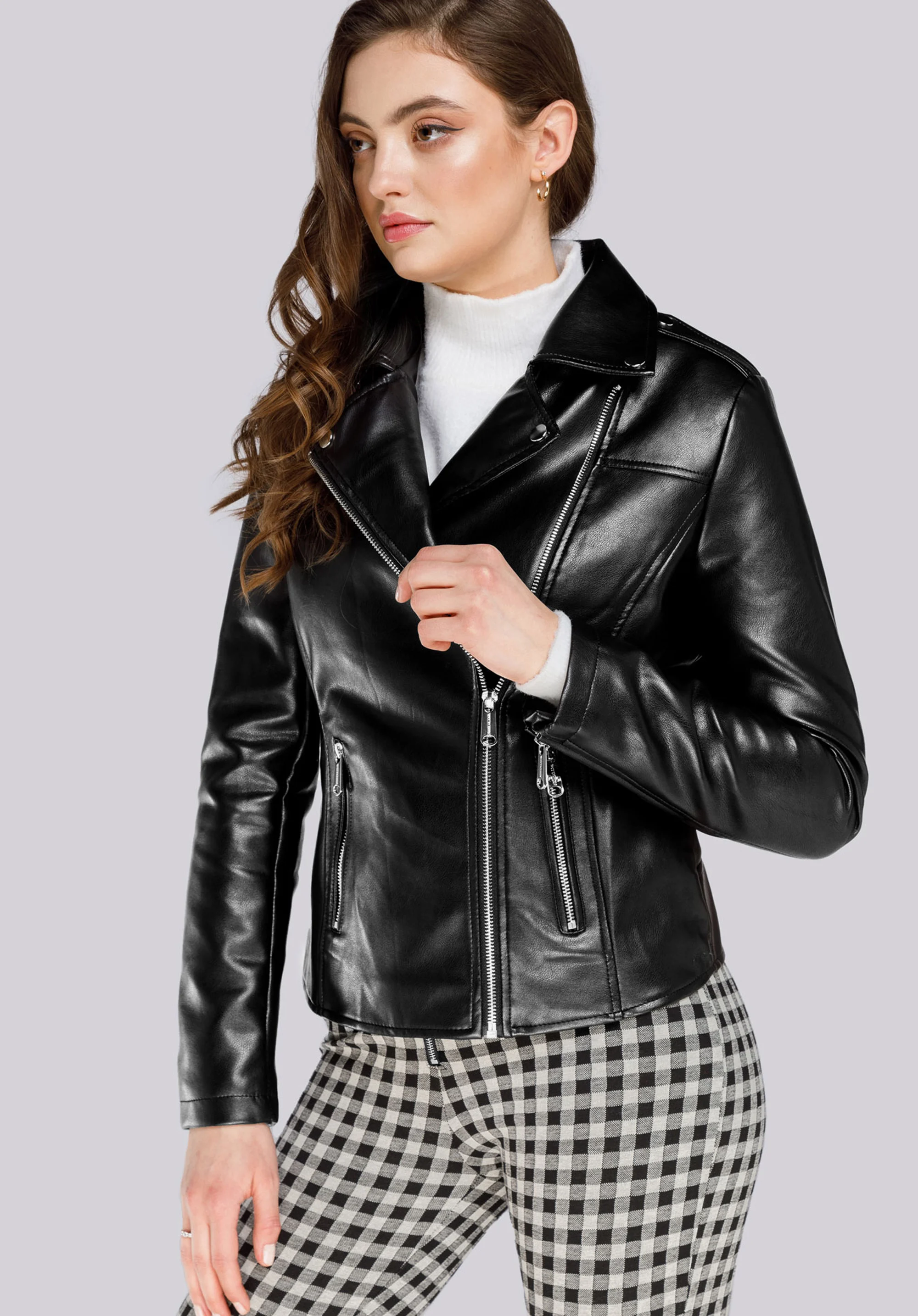 Damska ramoneska z pagonami