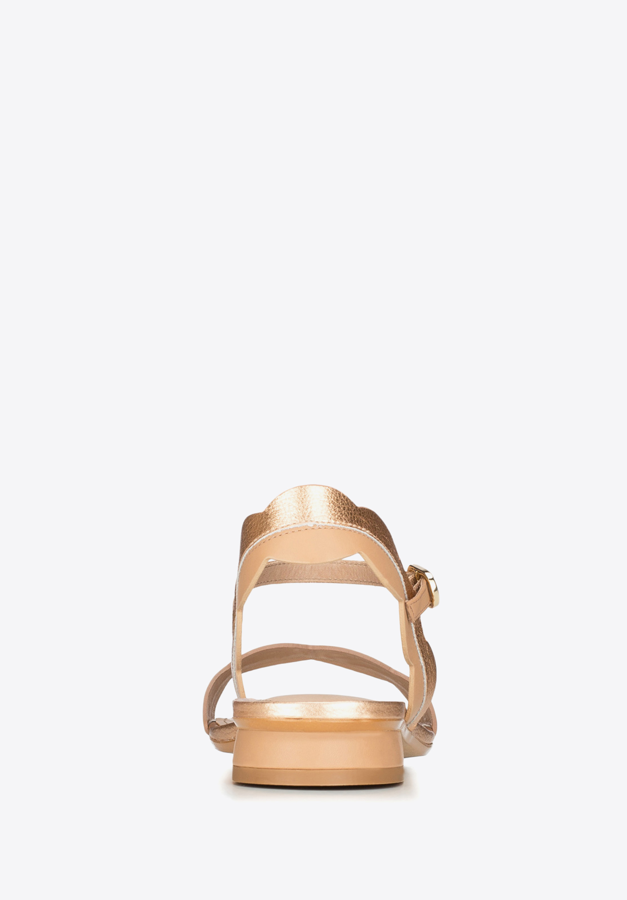 Damskie sandały skórzane falowane