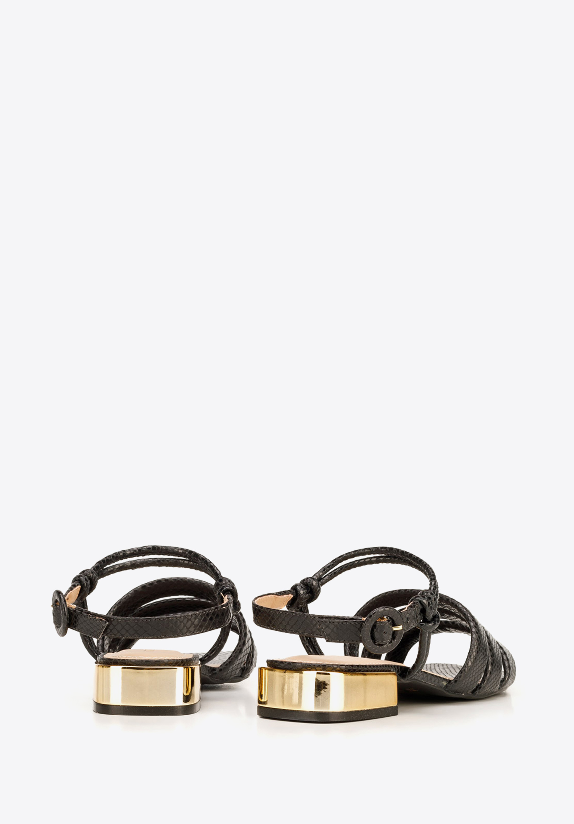 Damskie sandały ze skóry croco na złotym obcasie