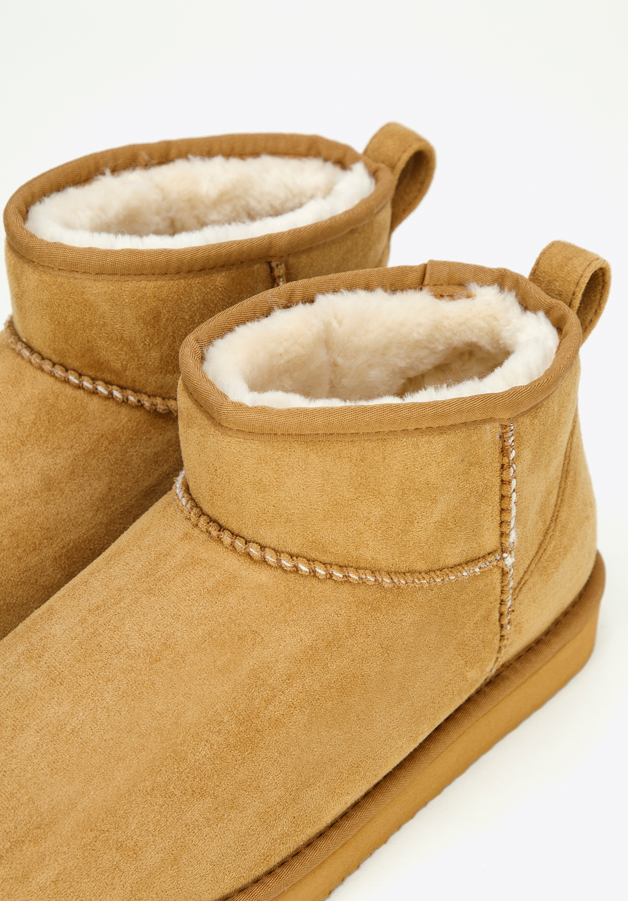 Damskie botki z ekoskóry krótkie