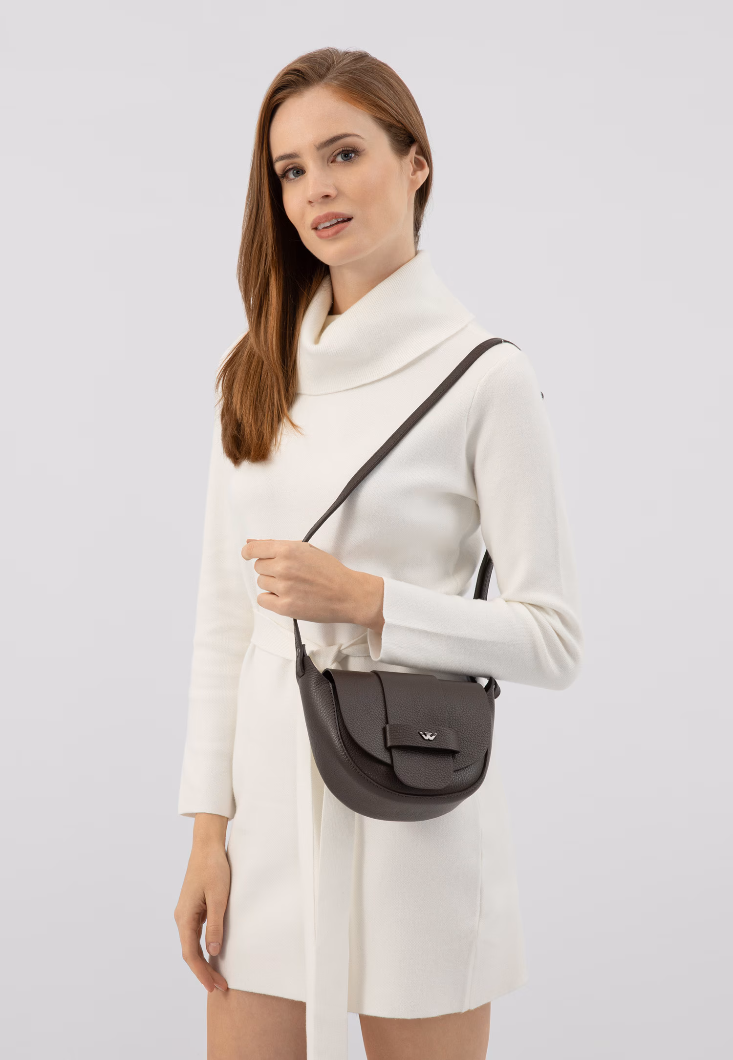 Jasnobrązowa skórzana torebka damska typu saddle bag