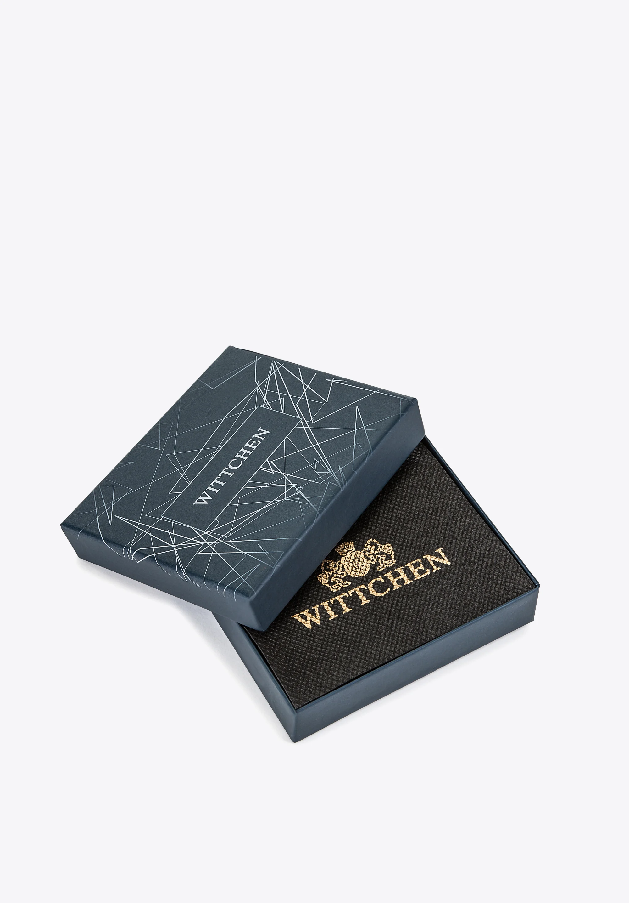 Damski portfelik ze skóry kwadratowy