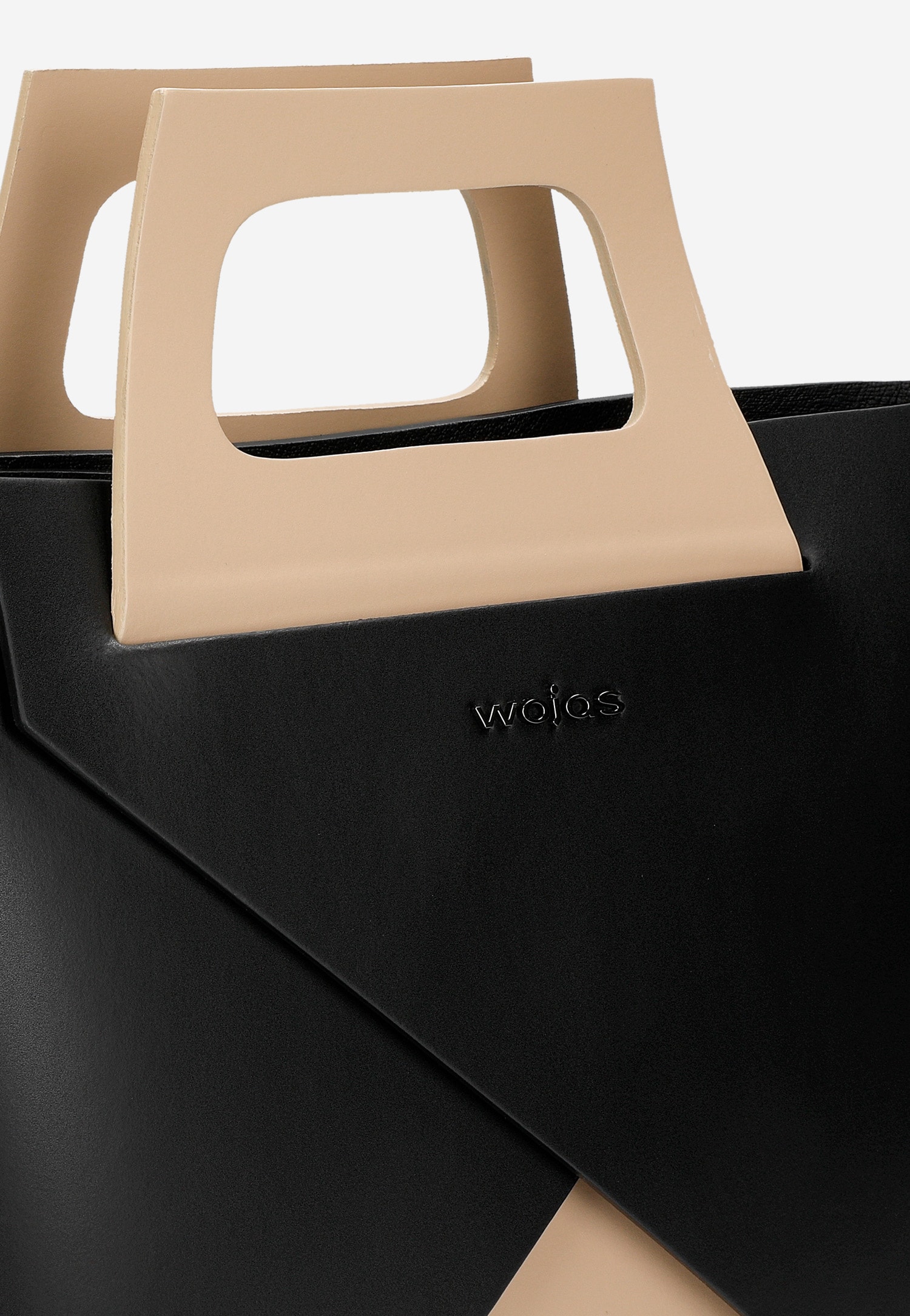 Czarno-beżowa torebka damska typu kuferek