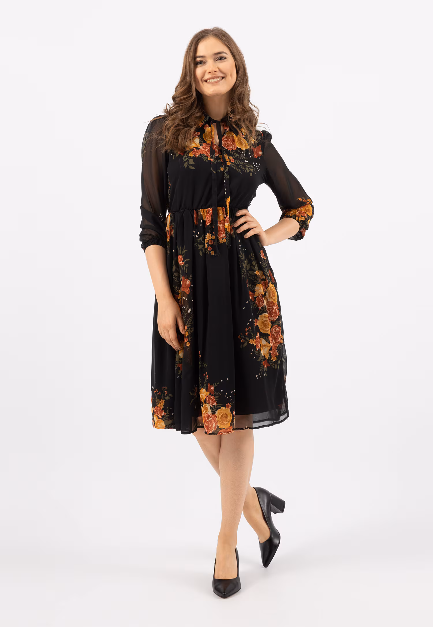 Beżowe czółenka na stabilnym obcasie