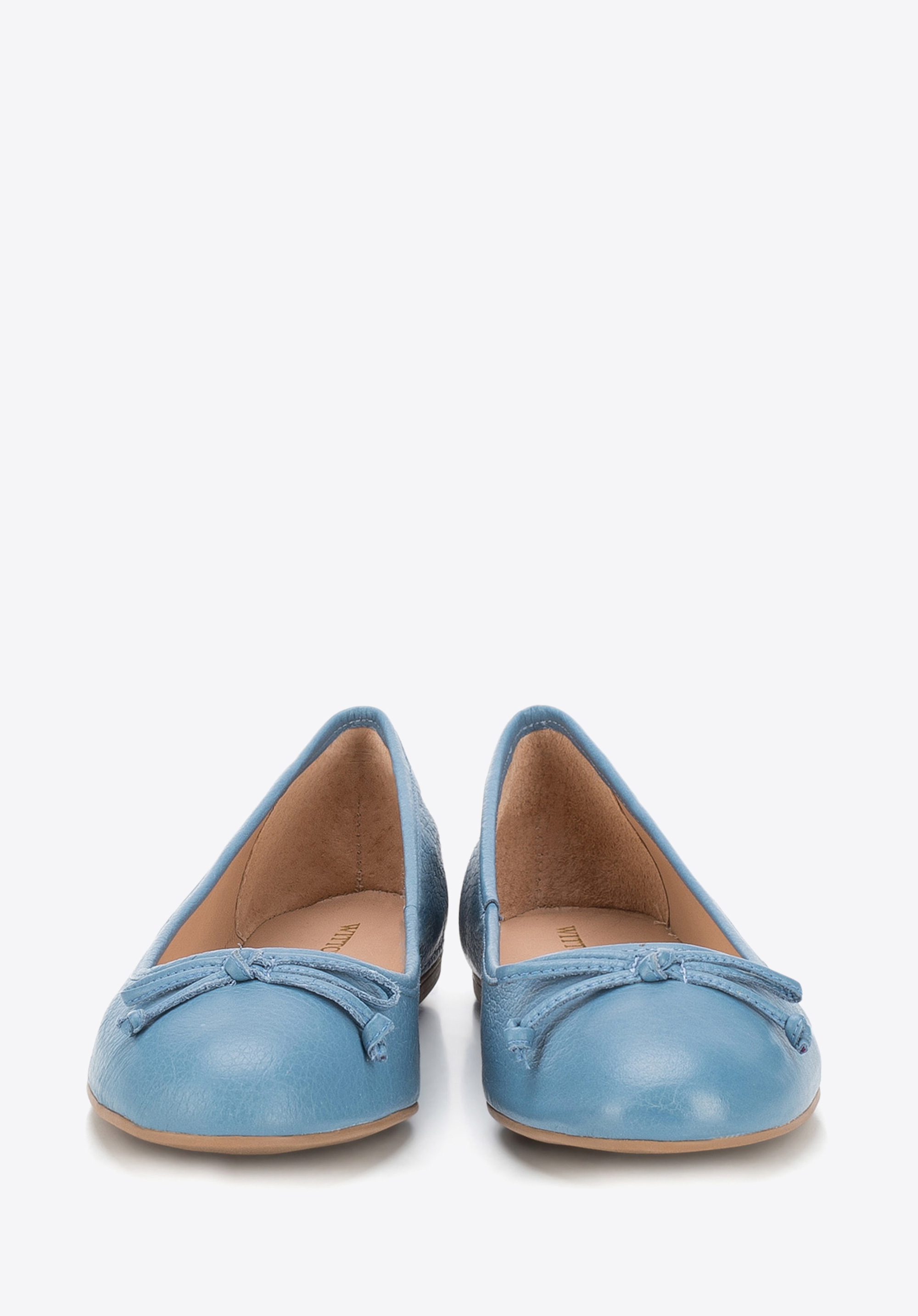 Baleriny skórzane z kokardką