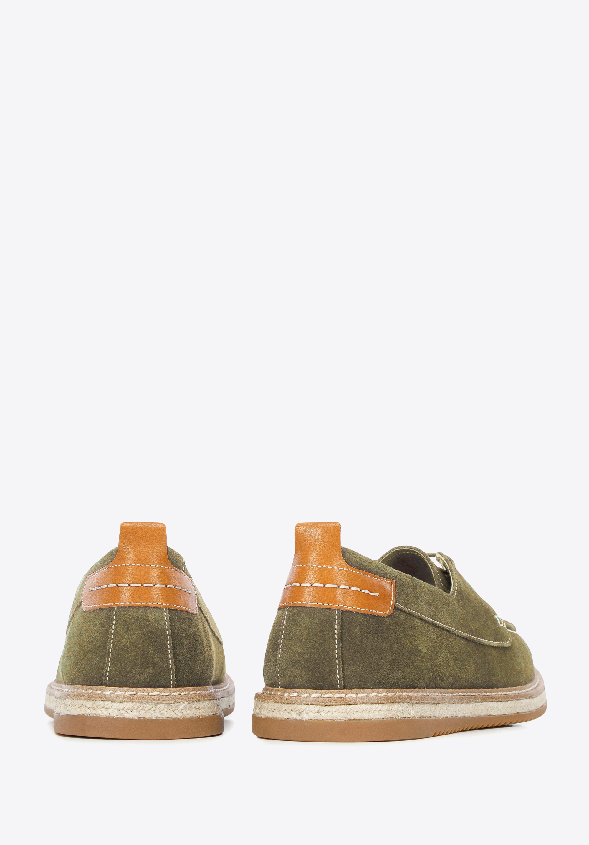 Męskie półbuty zamszowe na sznurkowej podeszwie