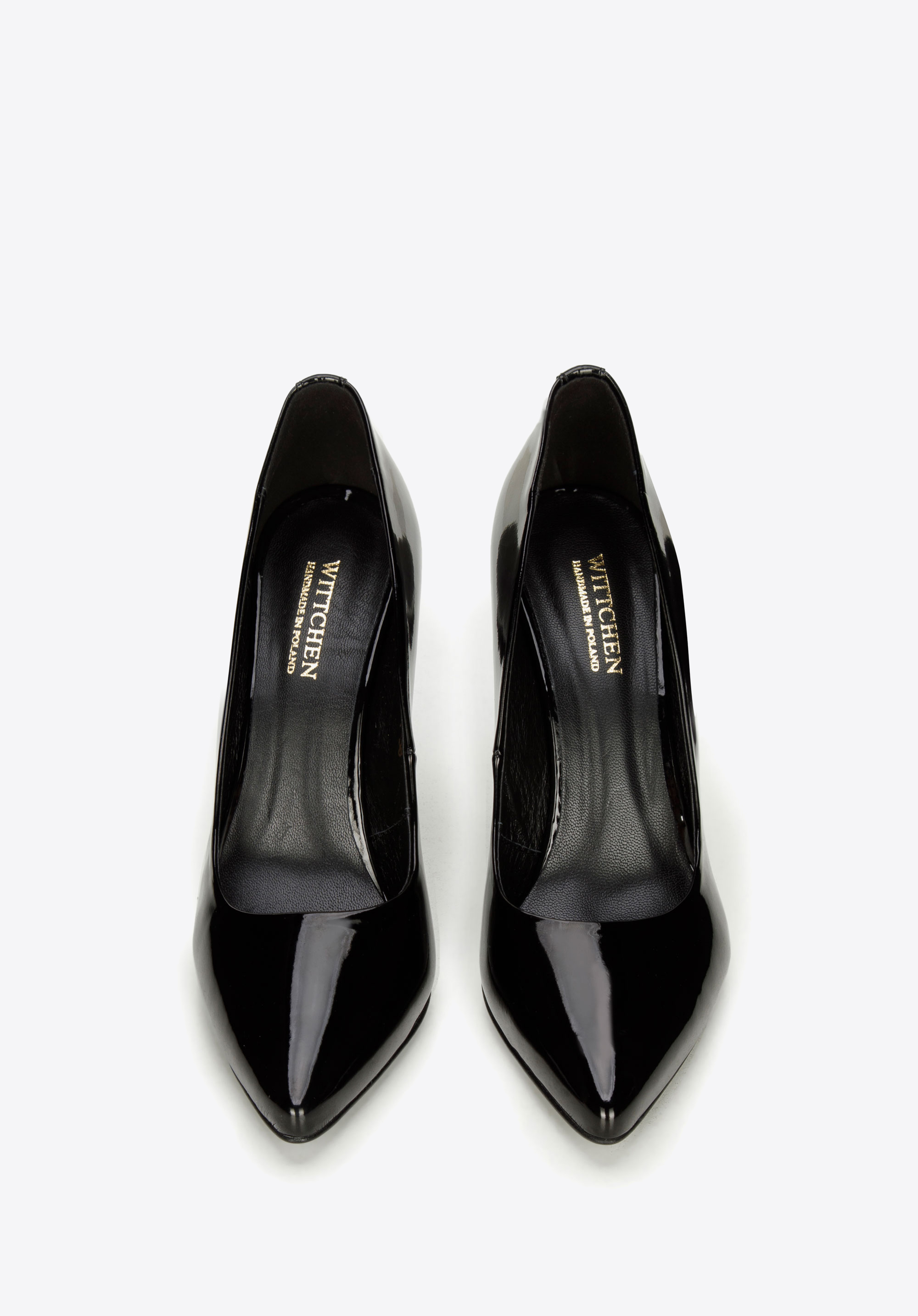 Szpilki ze skóry lakierowanej klasyczne