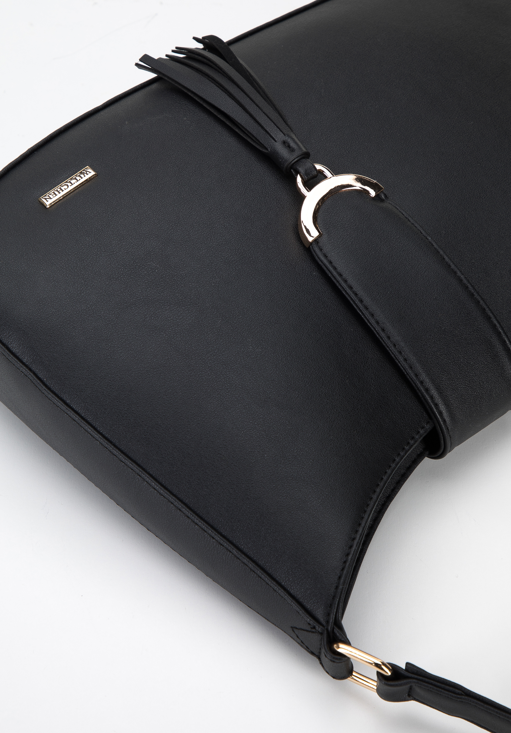 Torebka półksiężyc z ekoskóry z chwostem