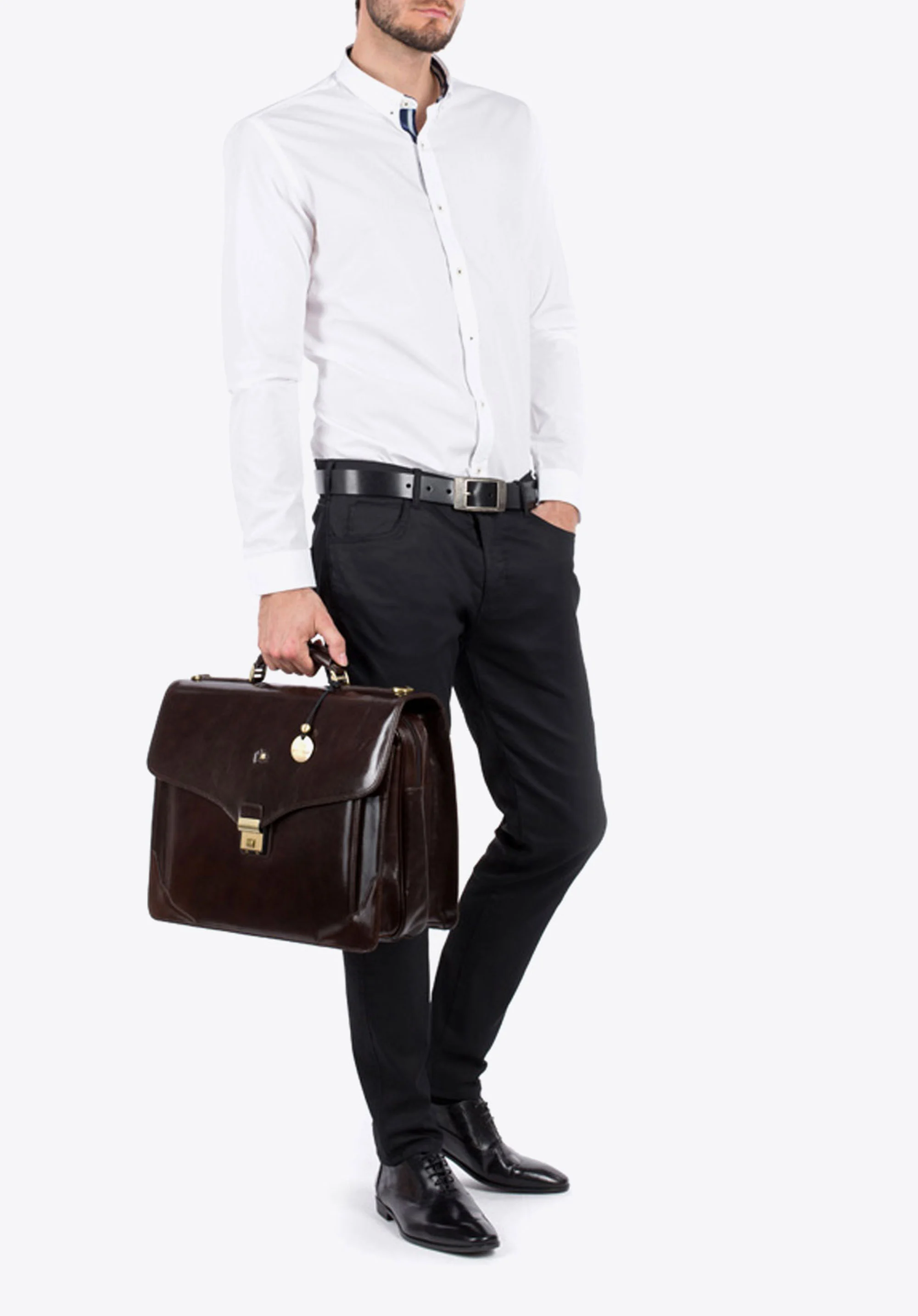 Teczka ze skóry z wyciętą klapą