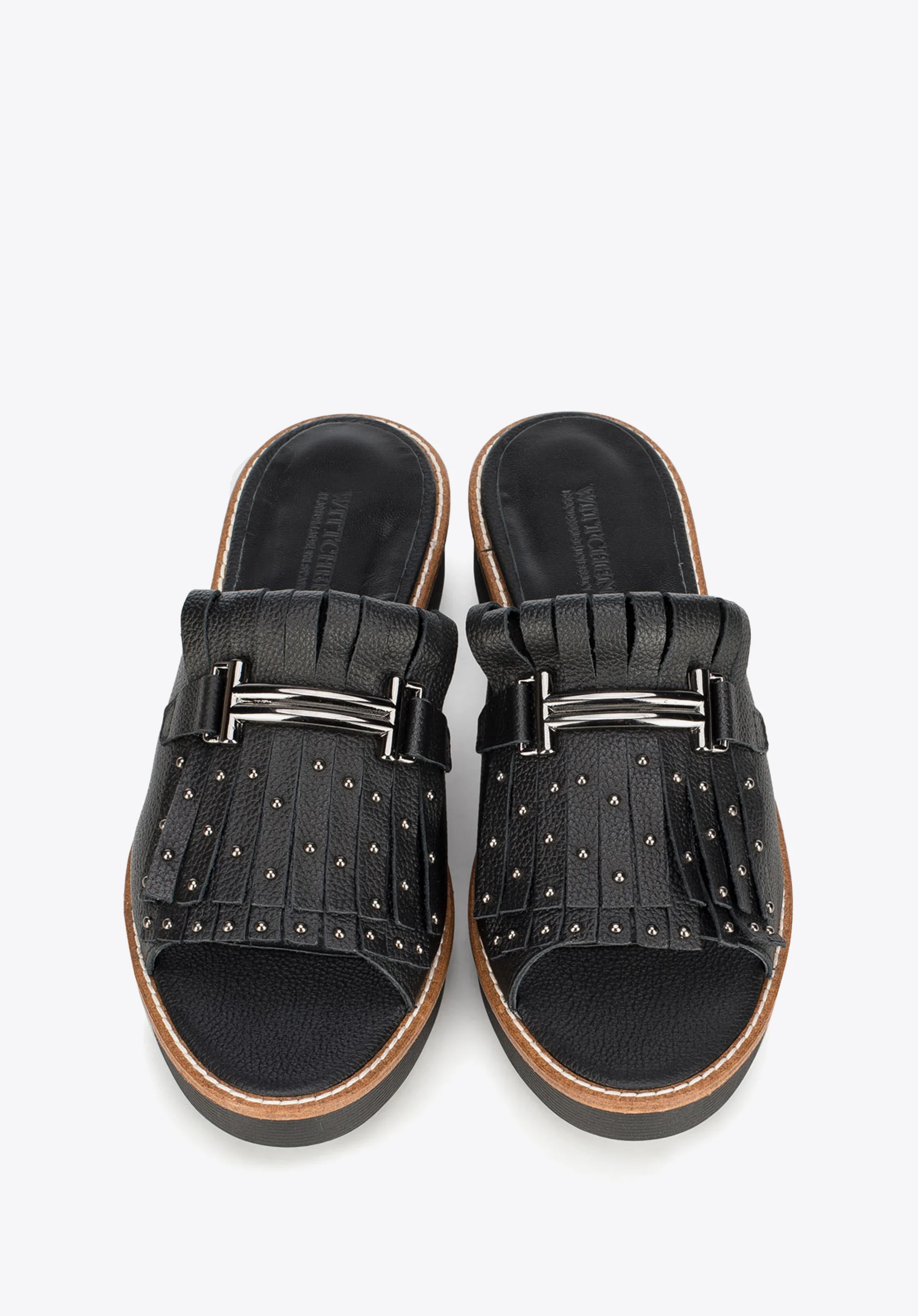 Damskie klapki skórzane z frędzlami