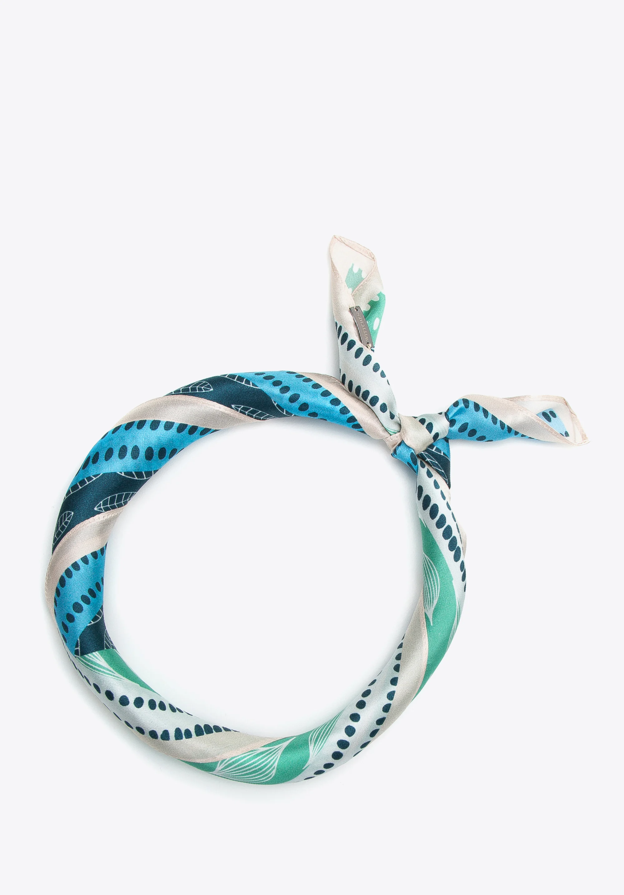 Damska apaszka jedwabna we wzory