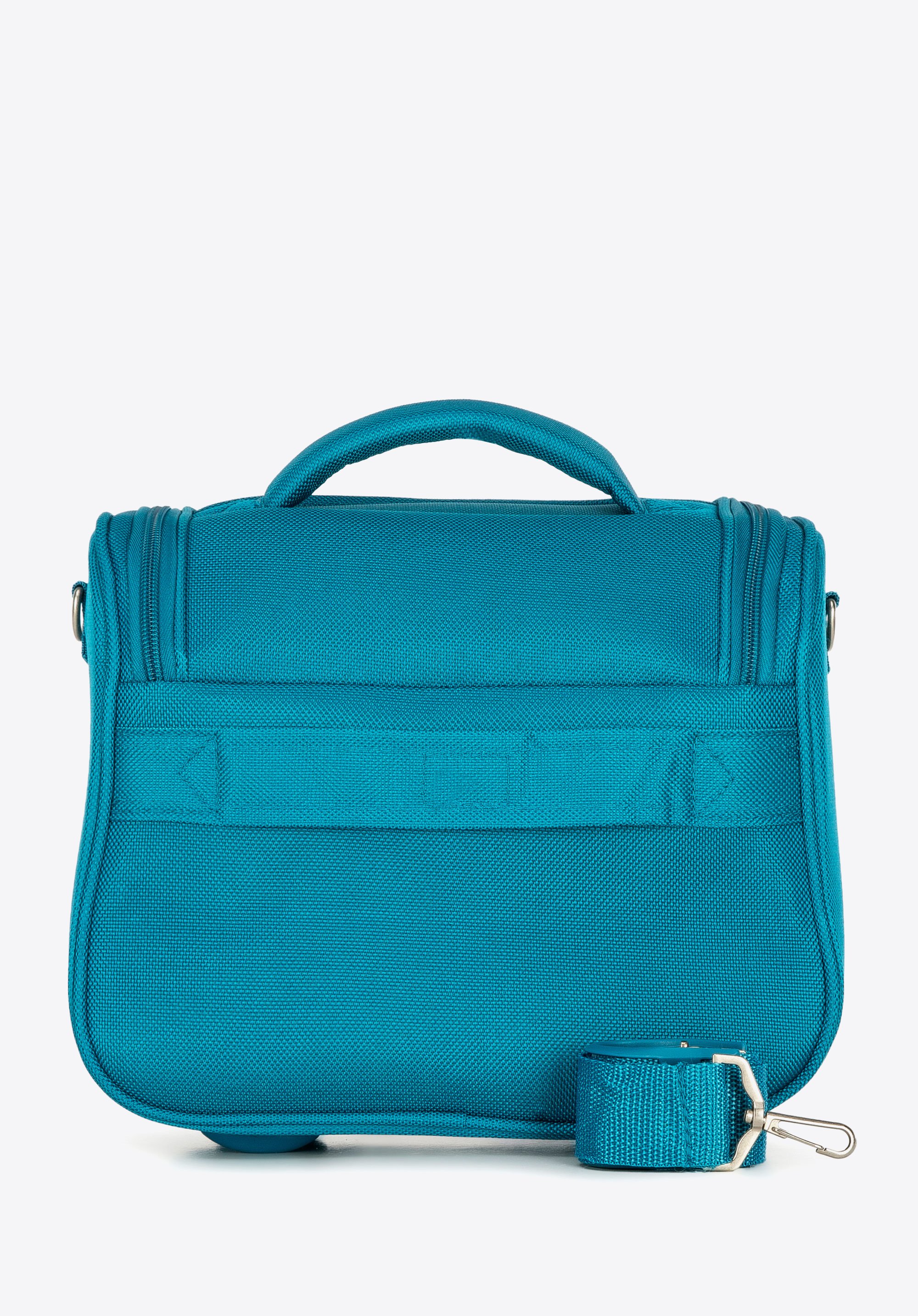 Mała walizka miękka jednokolorowa