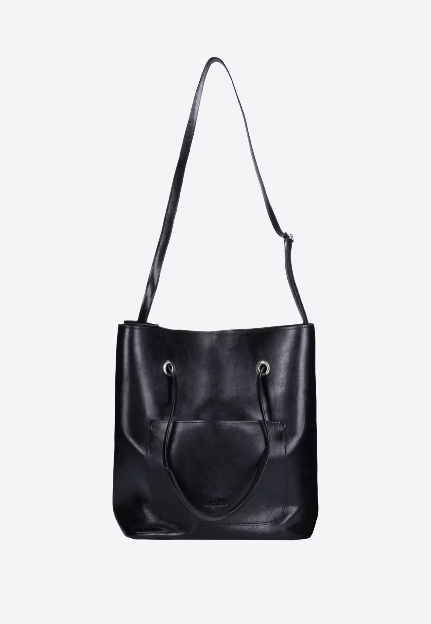 Czarna torebka damska z dwoiny foliowanej