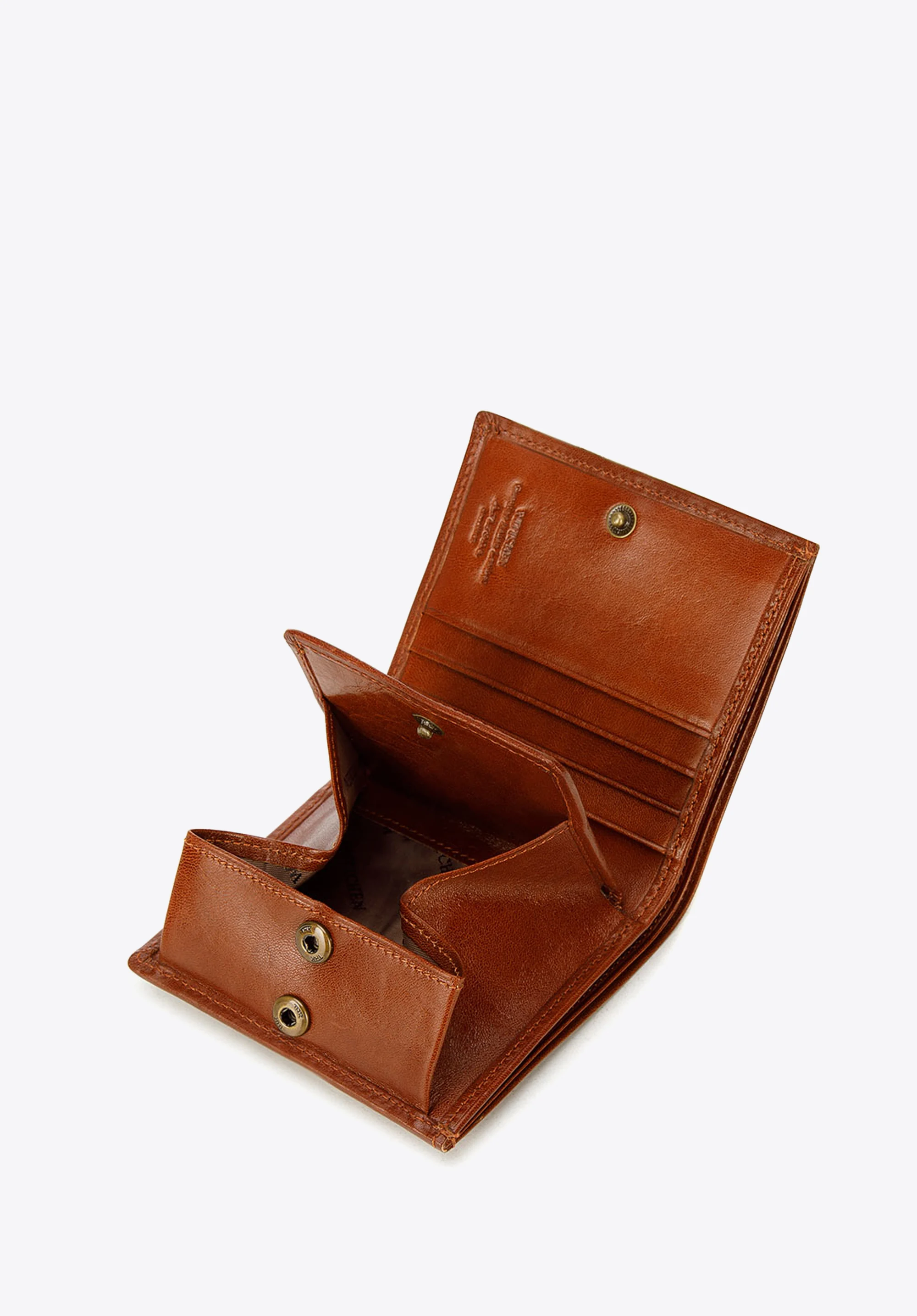 Damski portfel skórzany z herbem na zatrzask