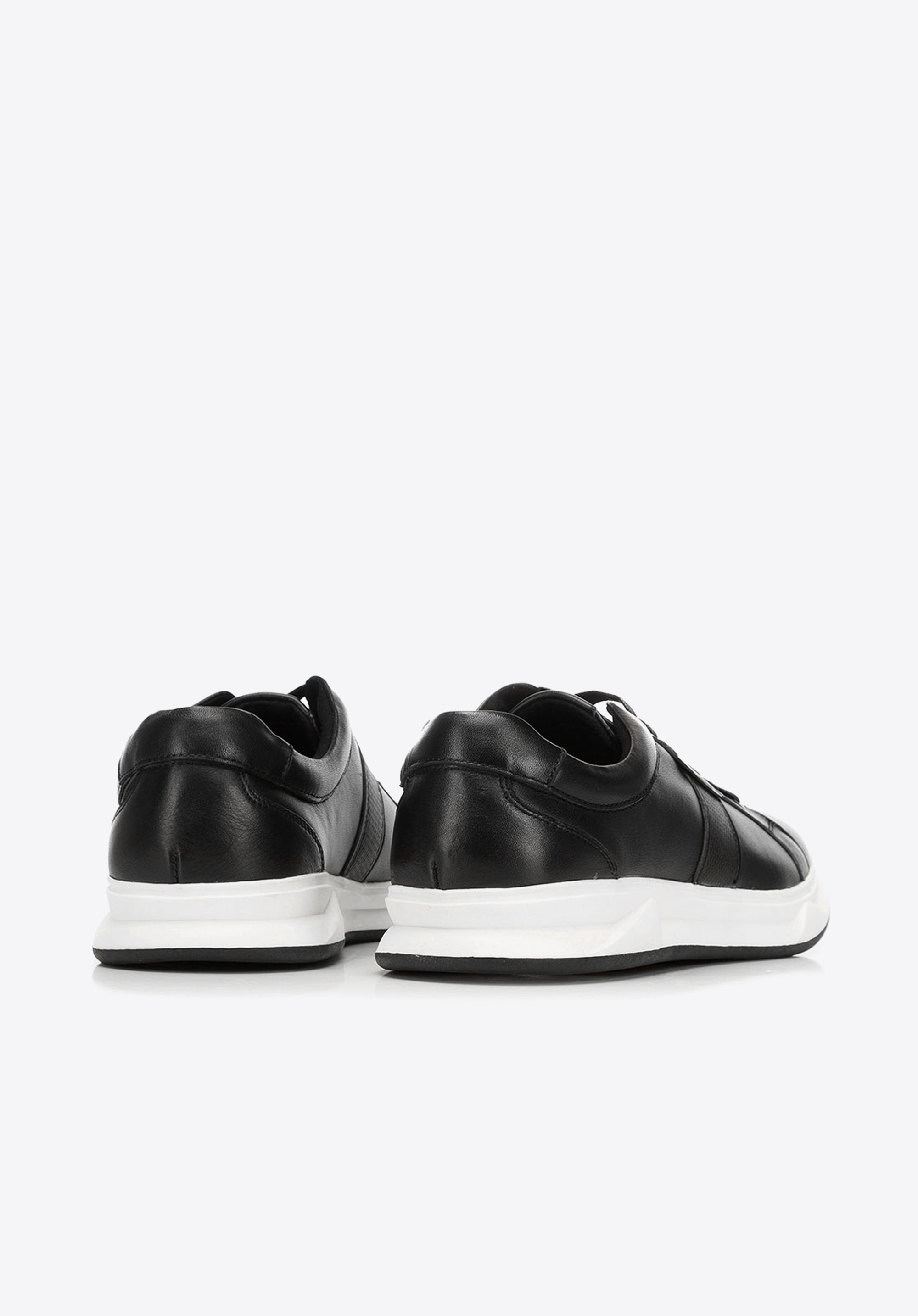 Męskie sneakersy skórzane na gumowej podeszwie