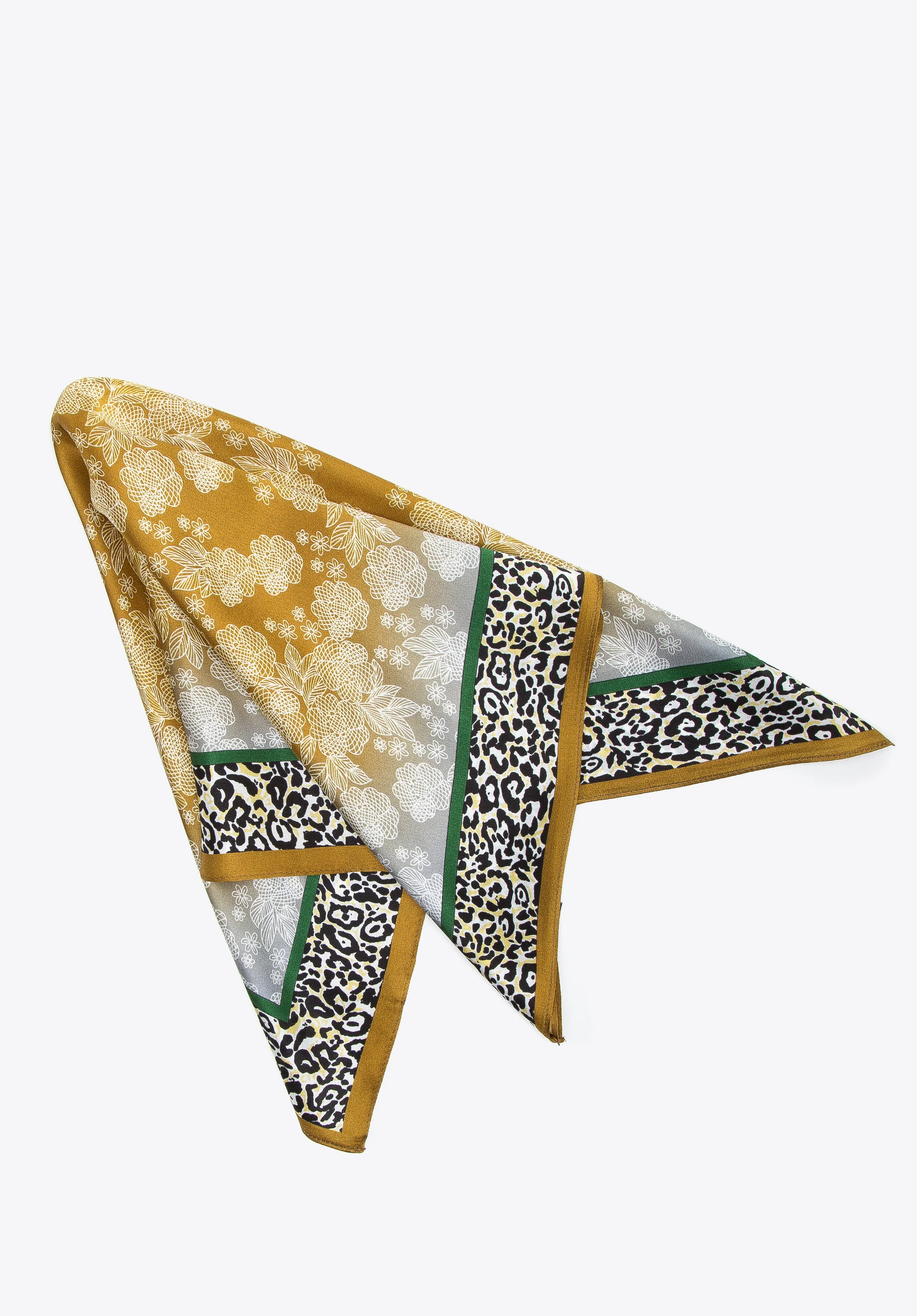 Damska apaszka jedwabna we wzory