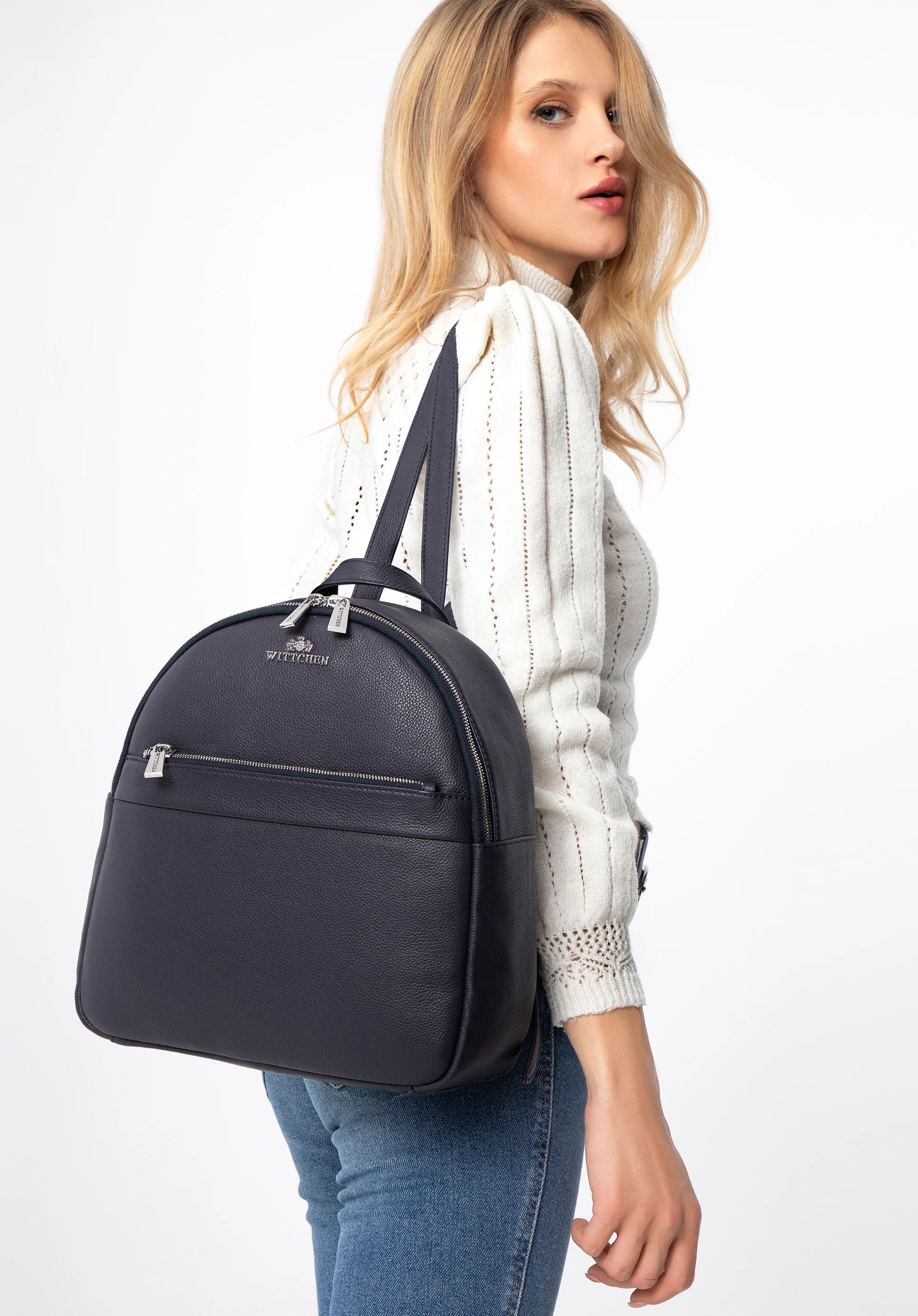 Damski plecak skórzany z przeszyciami