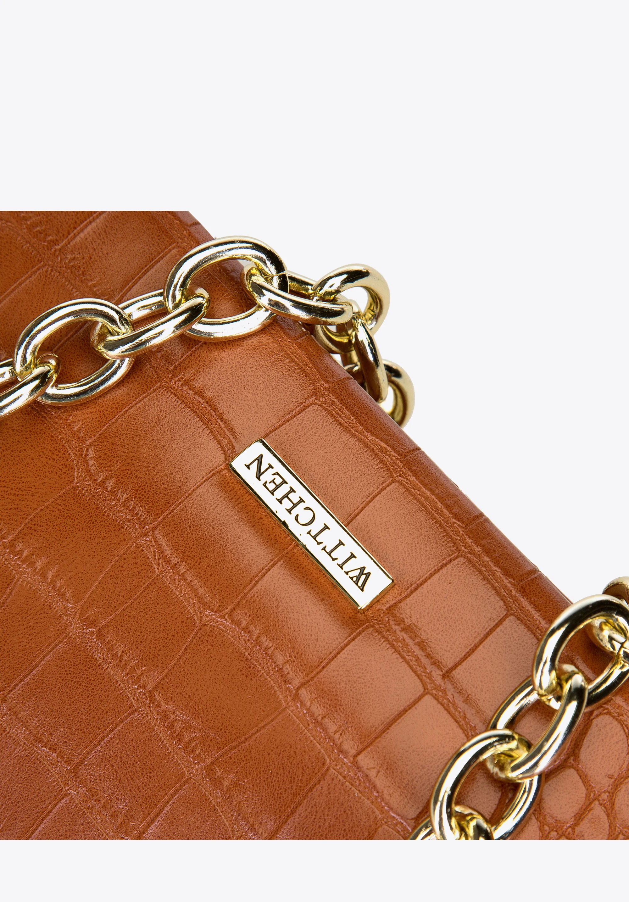 Damska torebka typu baguette na łańcuszku