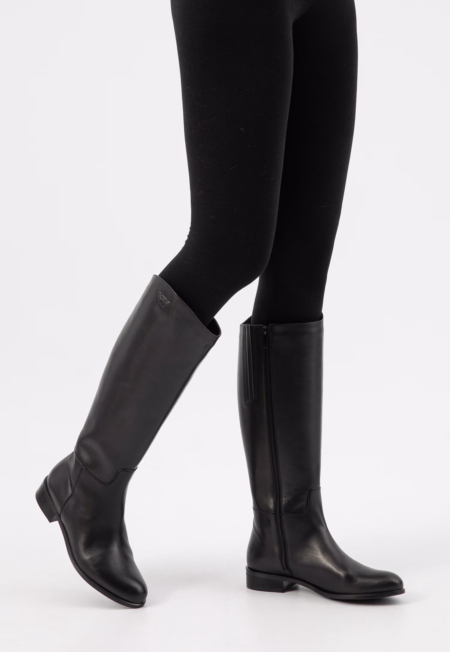 Czarne skórzane kozaki damskie z ociepleniem