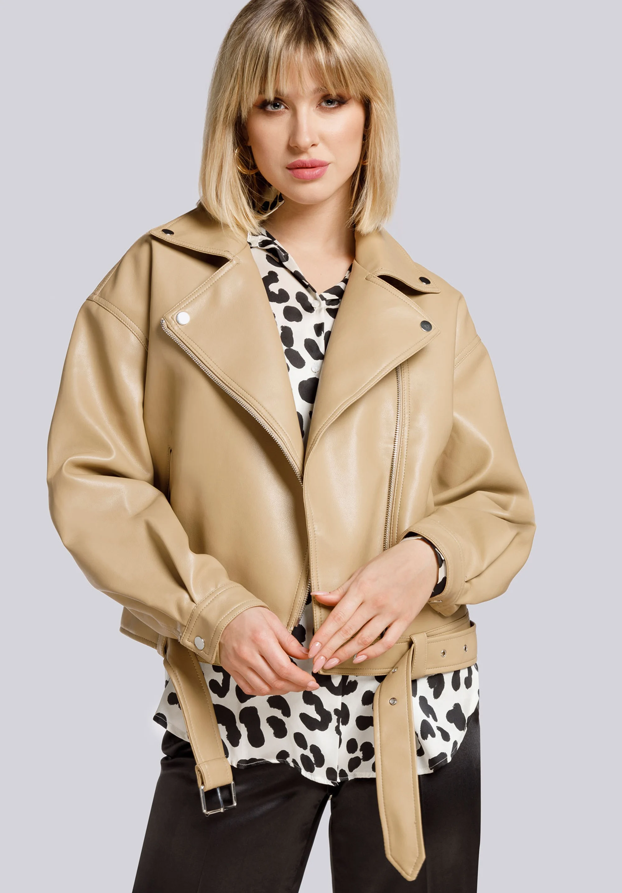 Damska ramoneska oversize z paskiem