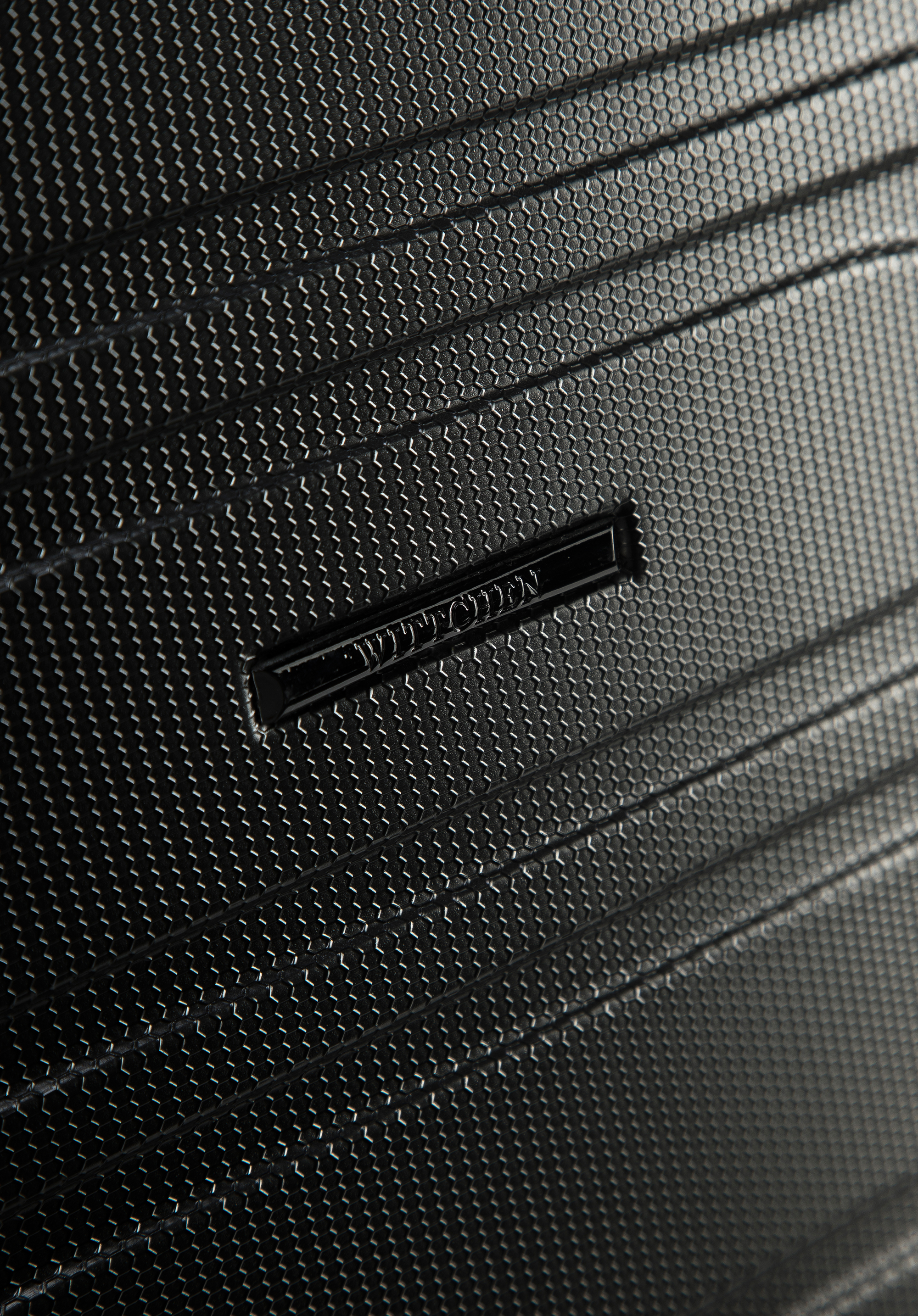 Kosmetyczka podróżna z polikarbonu nowoczesna