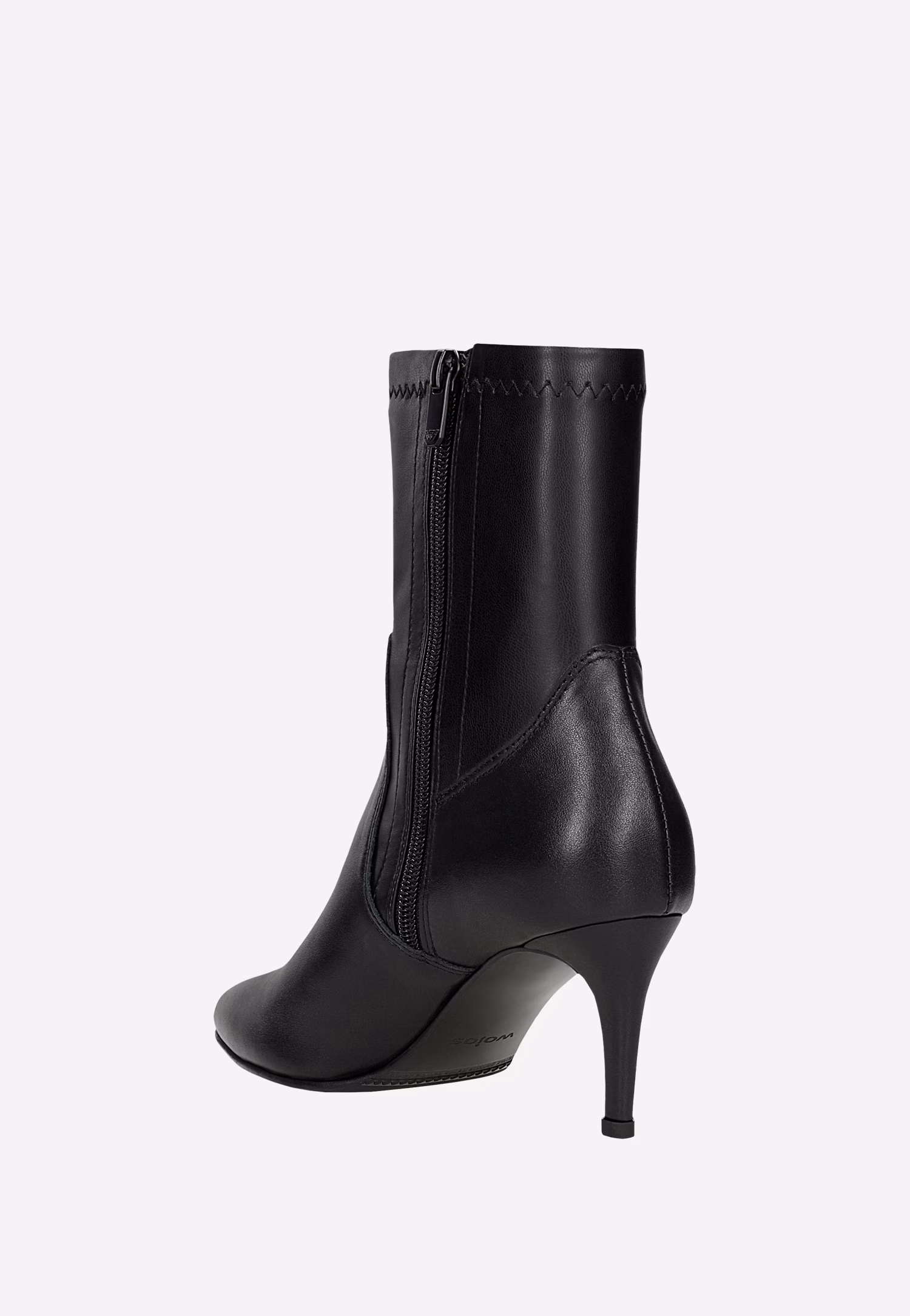 Czarne eleganckie botki na szpilce