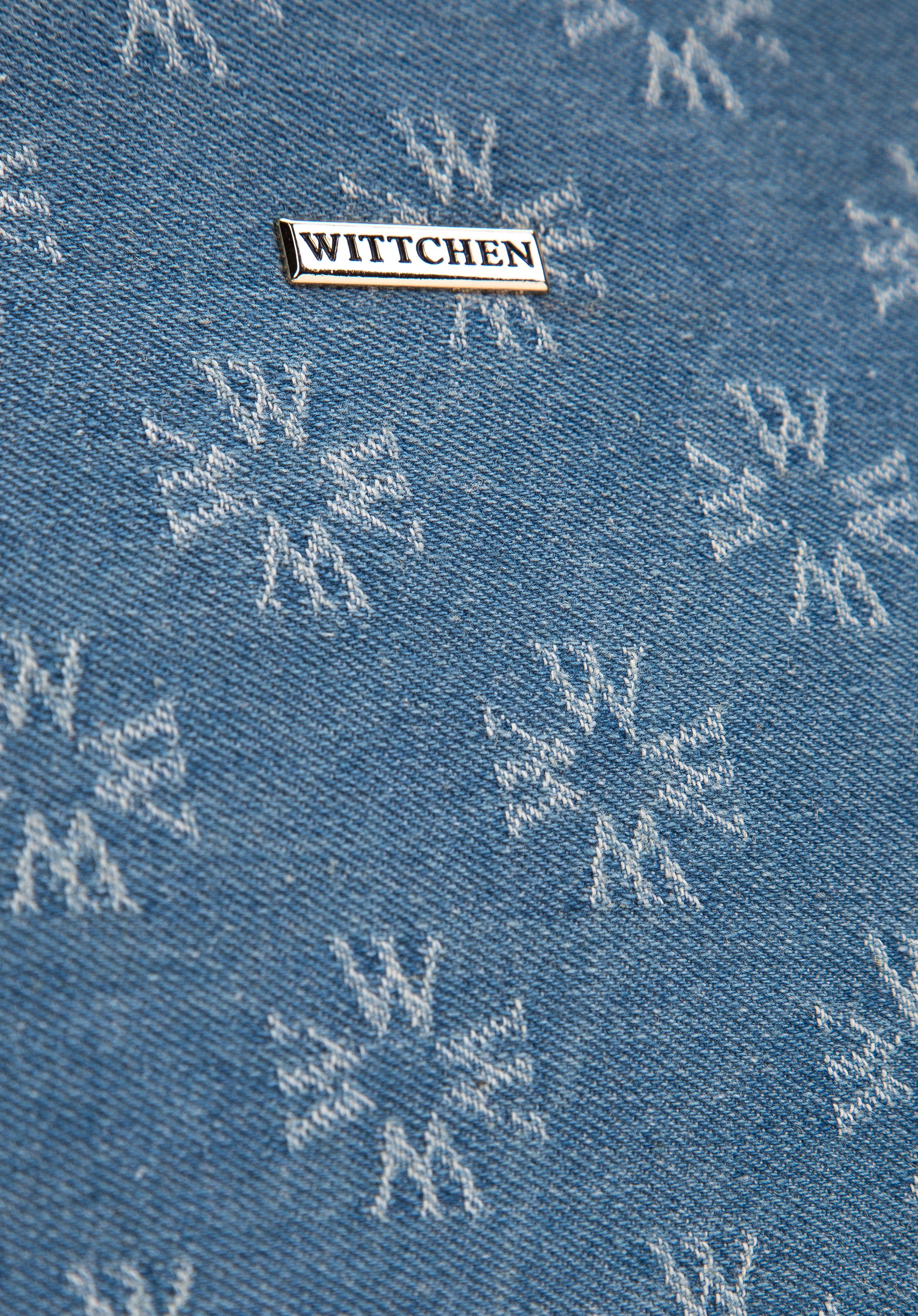 Torebka kuferek dżinsowa w monogram