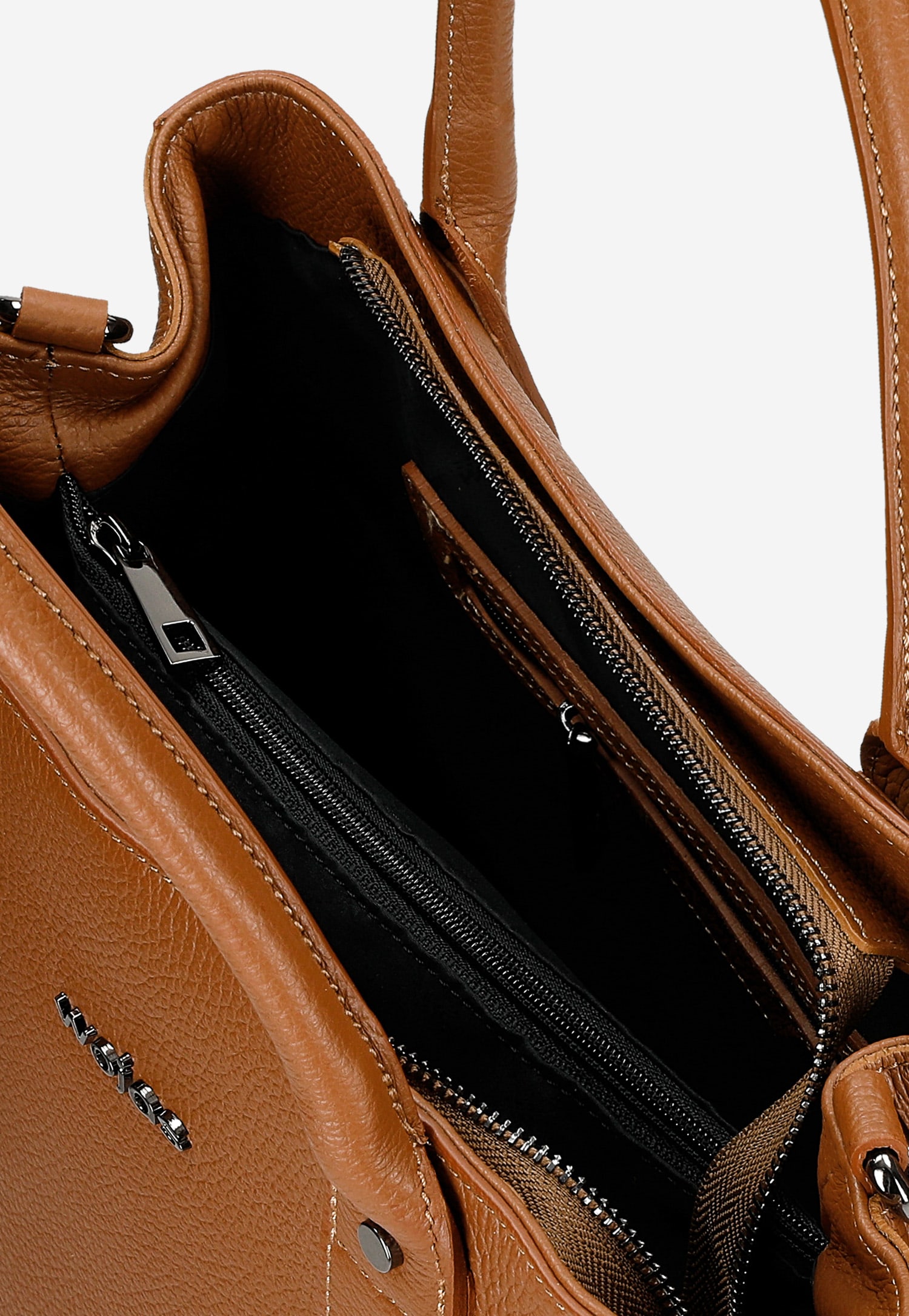 Skórzana brązowa torebka typu kuferek