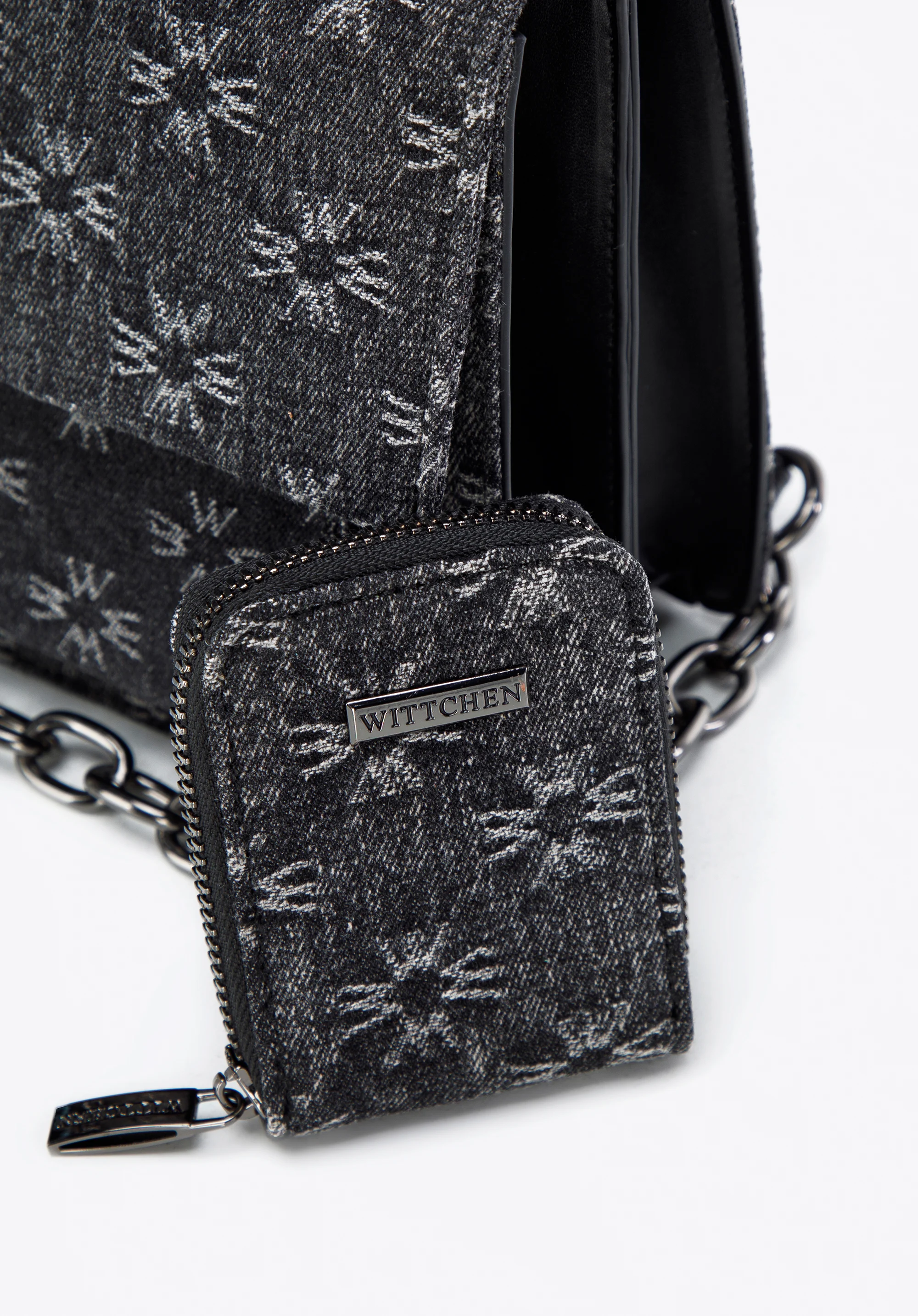 Damska listonoszka dżinsowa w monogram mała