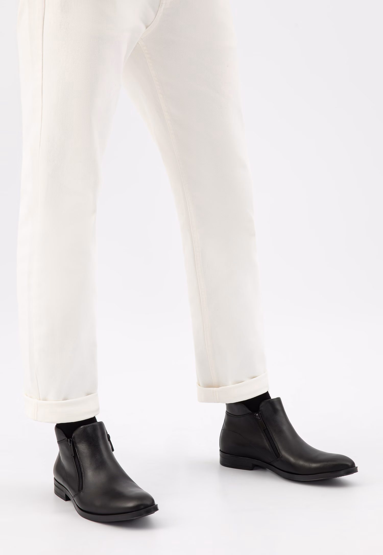 Czarne klasyczne skórzane botki męskie