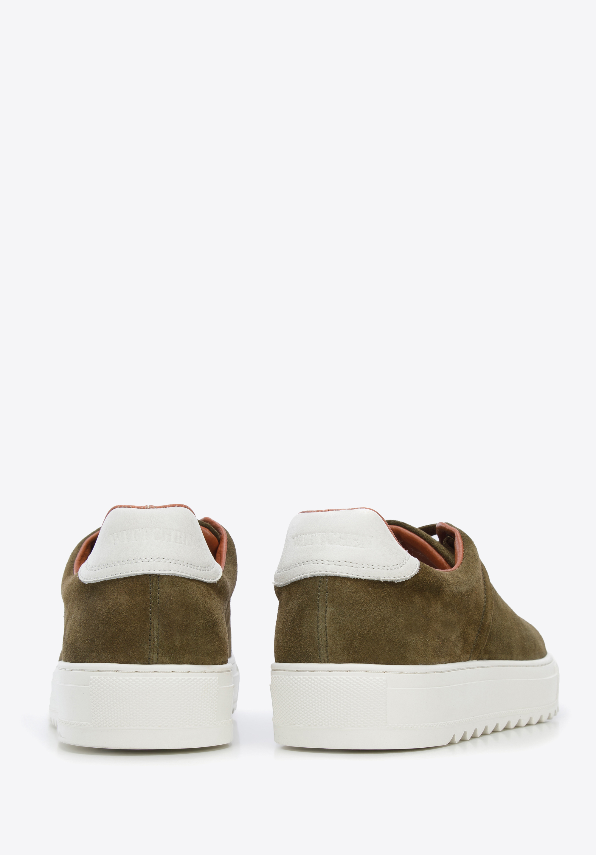 Męskie sneakersy zamszowe na grubej podeszwie