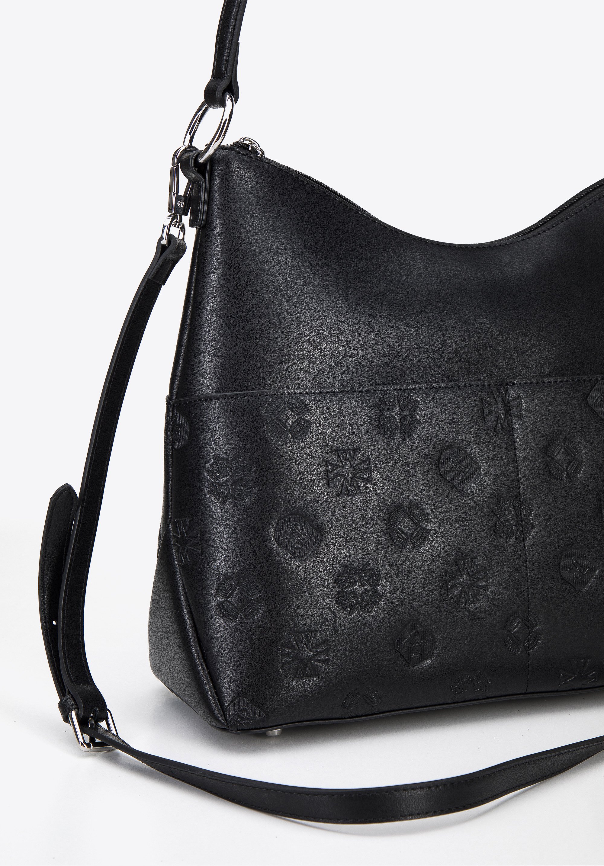 Torebka worek skórzana tłoczona w monogram